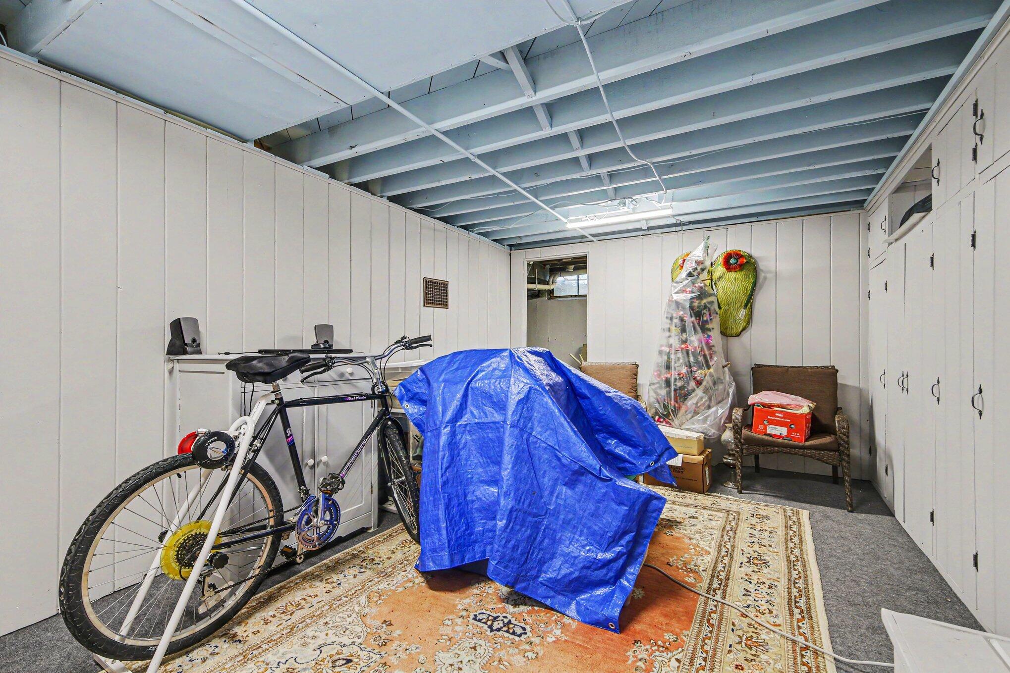 1047 Orchard Avenue SE East Grand Rapids MI 49506