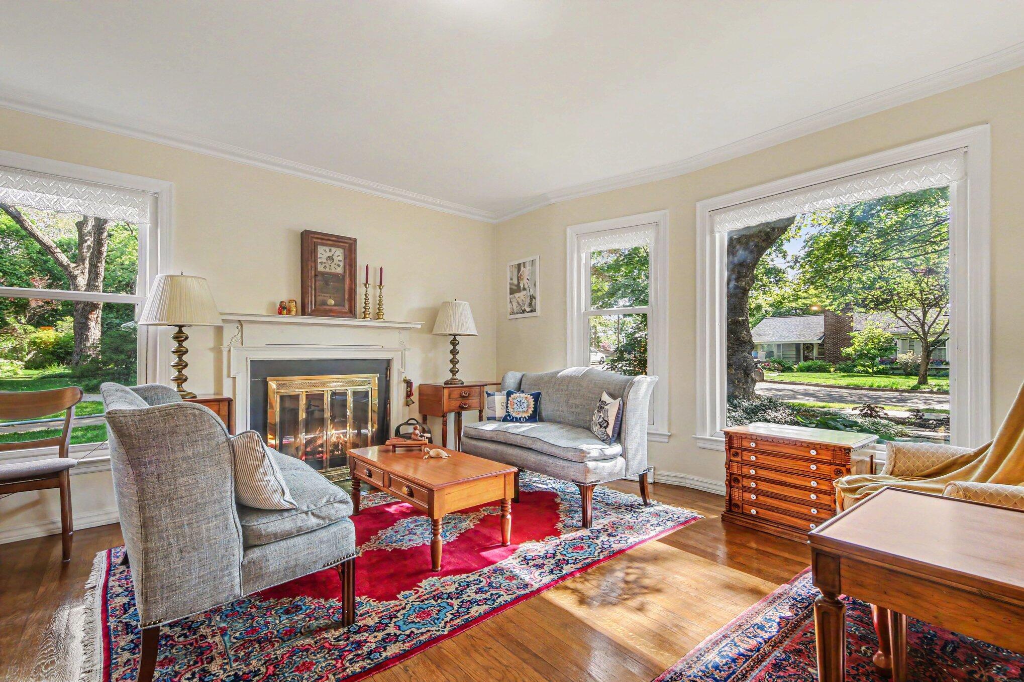 1047 Orchard Avenue SE East Grand Rapids MI 49506