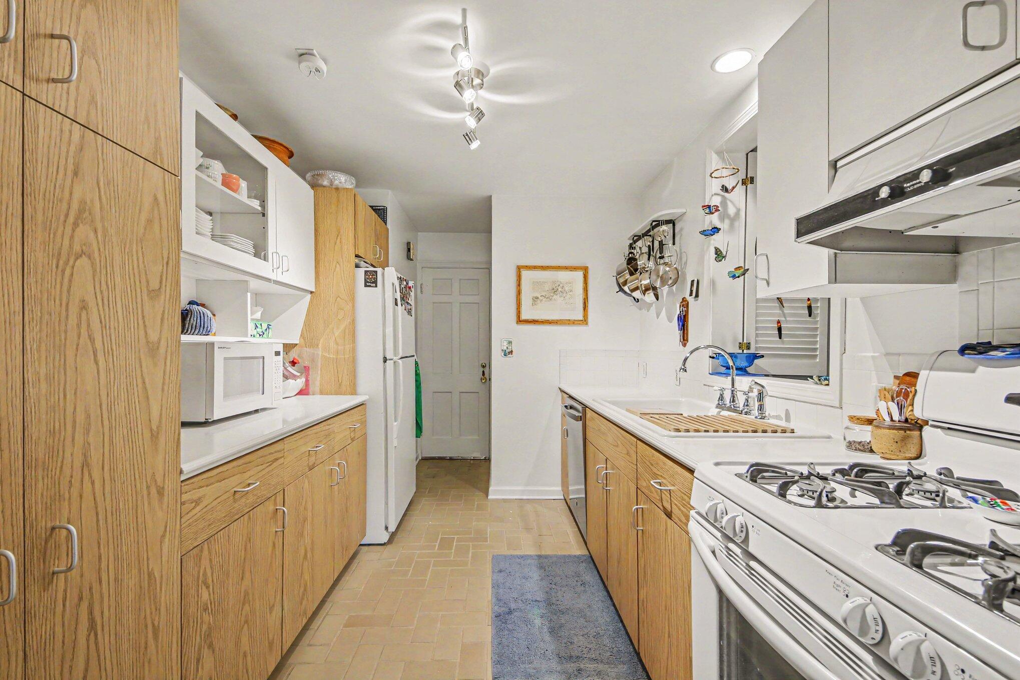 1047 Orchard Avenue SE East Grand Rapids MI 49506