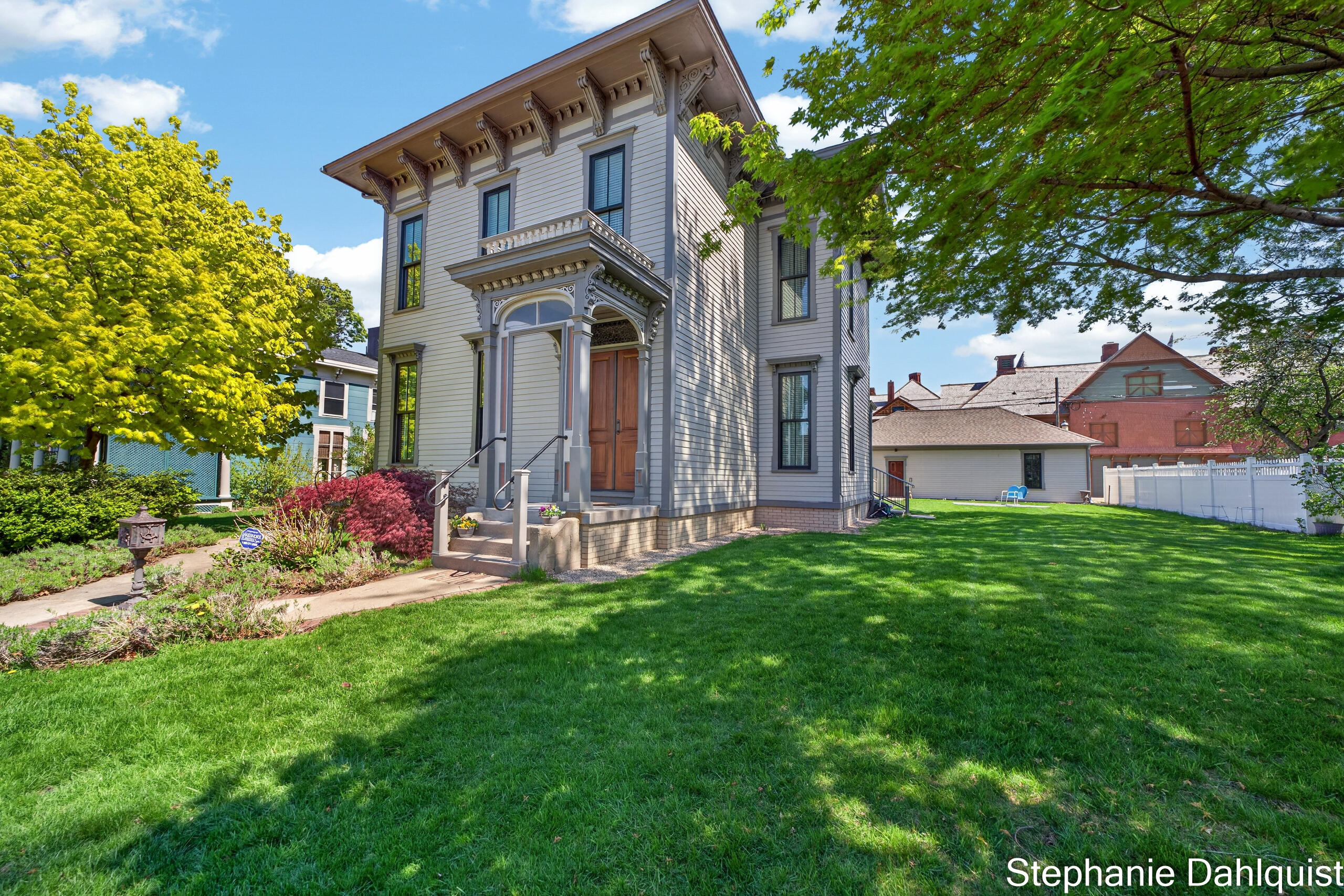 511 W Clay Avenue Muskegon MI 49440