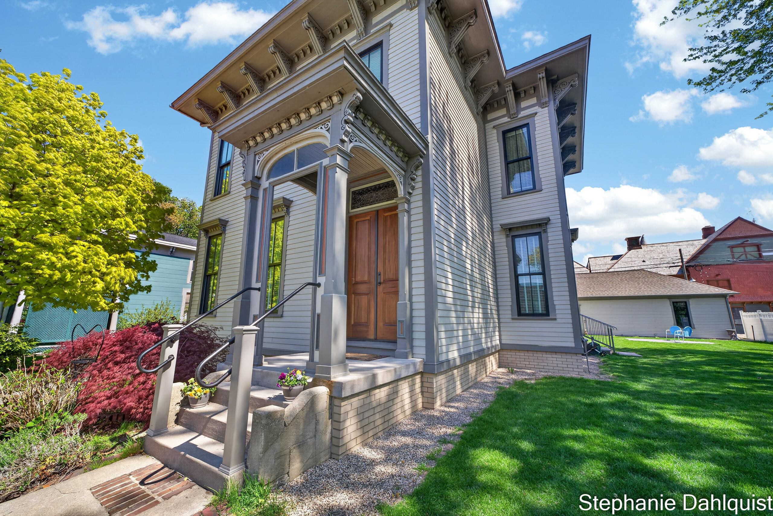 511 W Clay Avenue Muskegon MI 49440