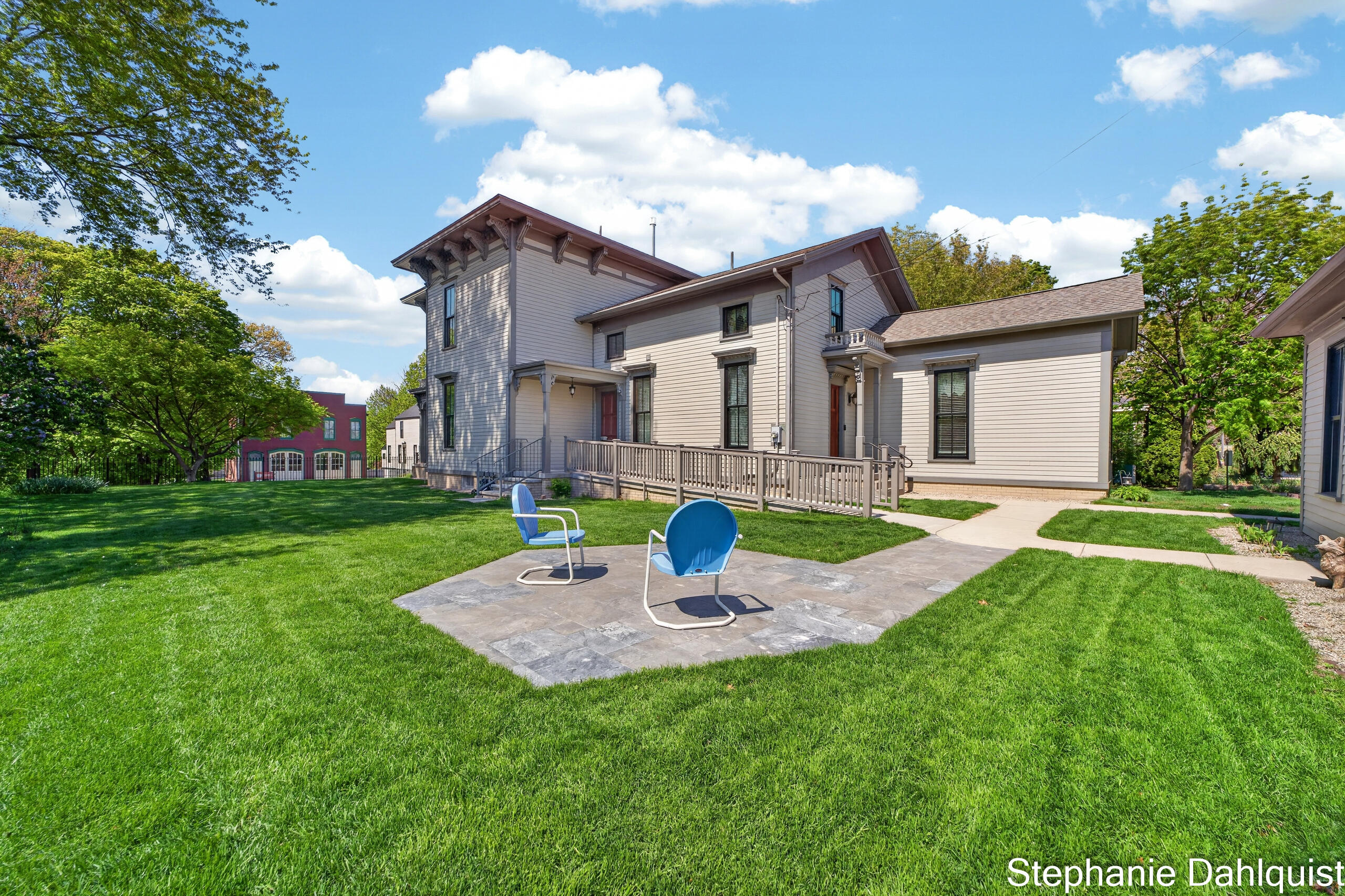 511 W Clay Avenue Muskegon MI 49440