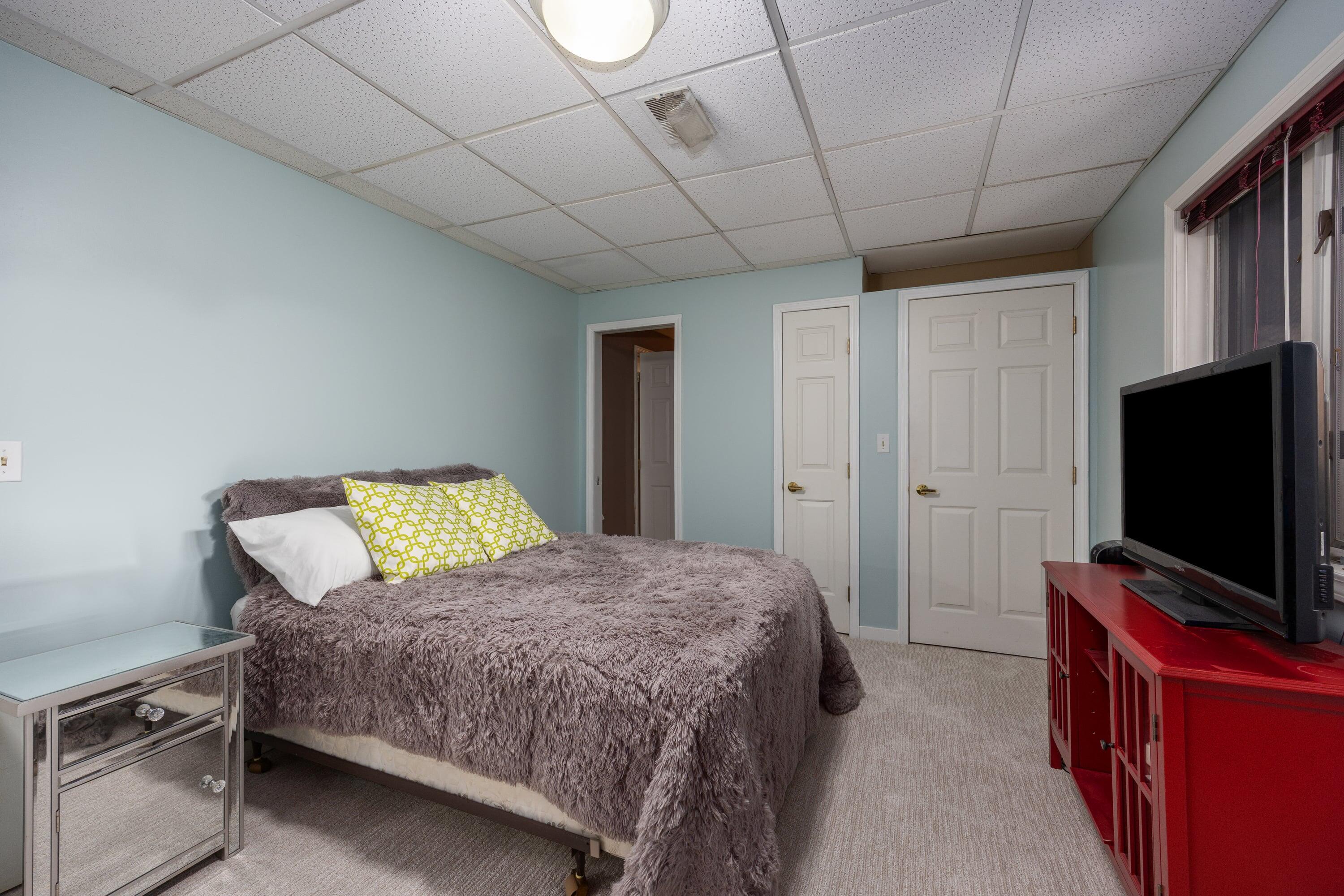 5256 E Woodmeade Court SE Ada MI 49301