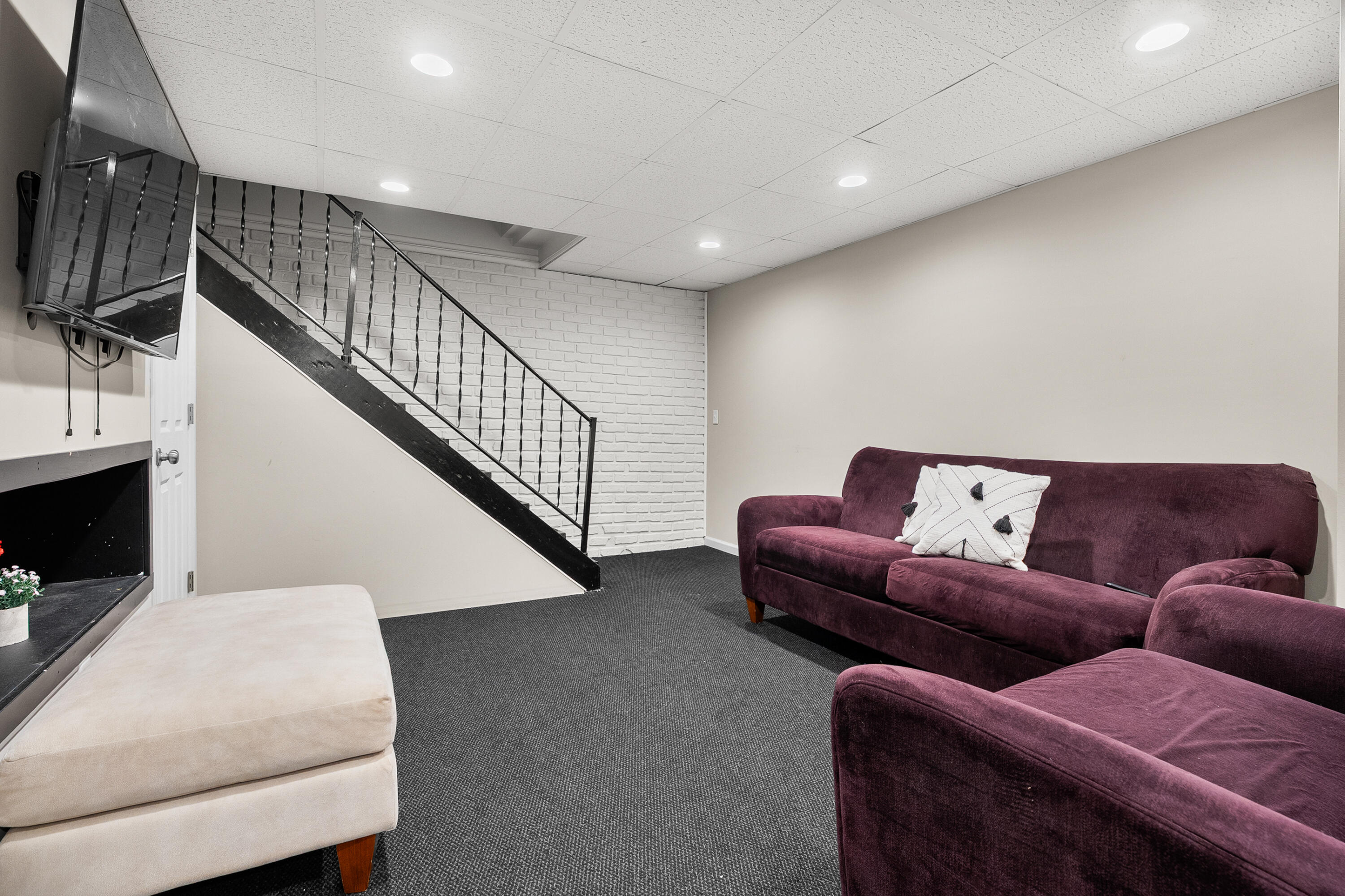 5648 Deerfield Street Portage MI 49024