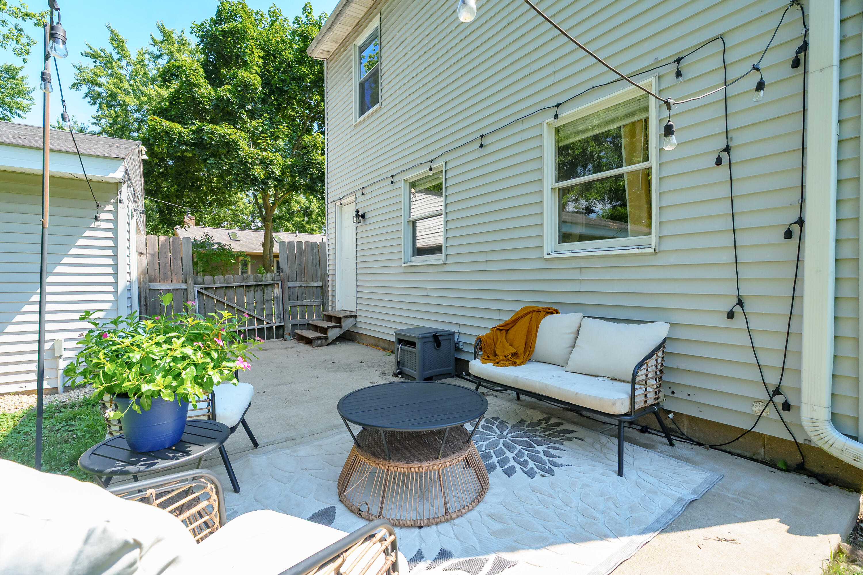 5648 Deerfield Street Portage MI 49024