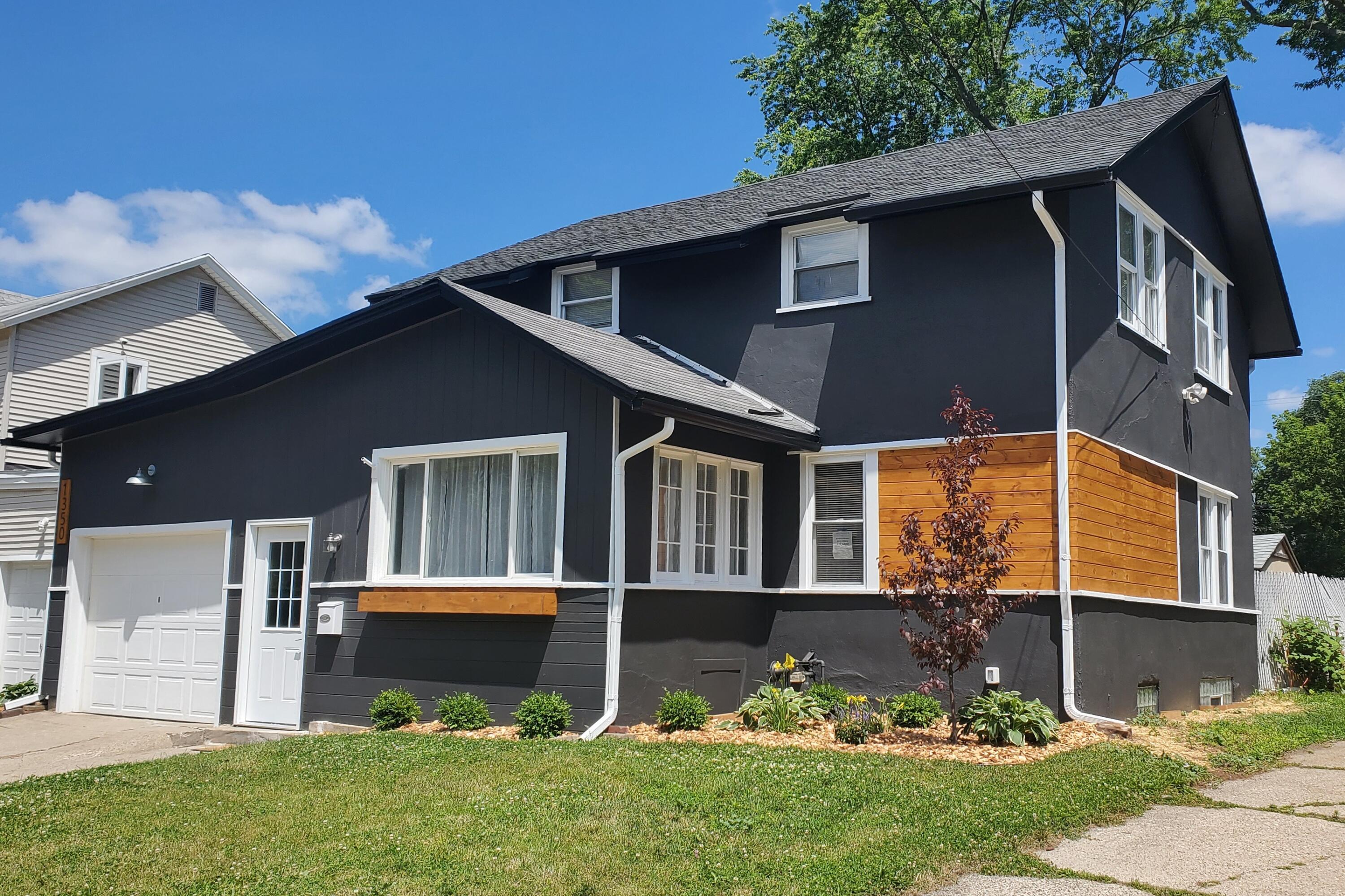 1350 Buffalo Avenue NE Grand Rapids MI 49505