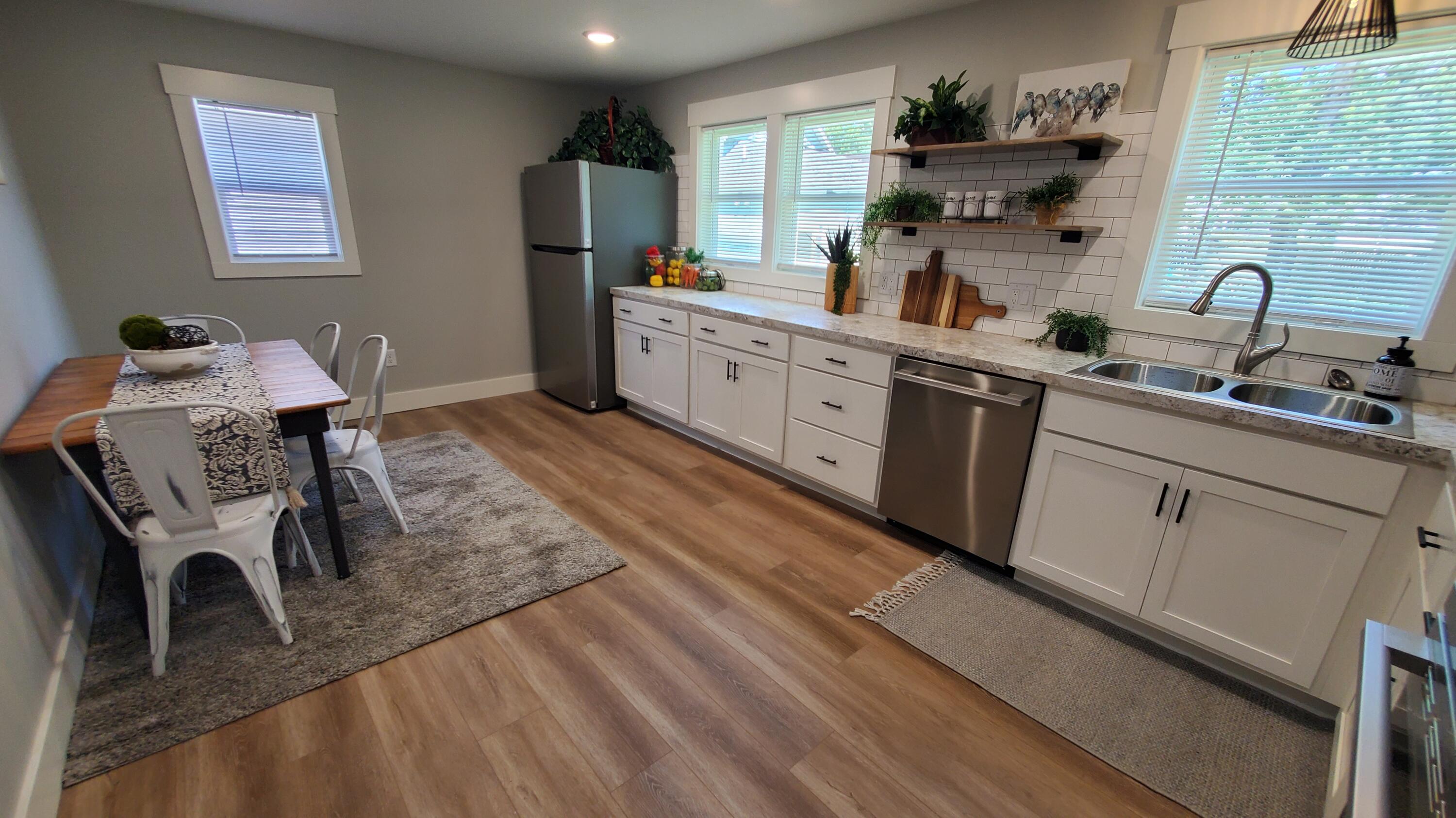 1350 Buffalo Avenue NE Grand Rapids MI 49505