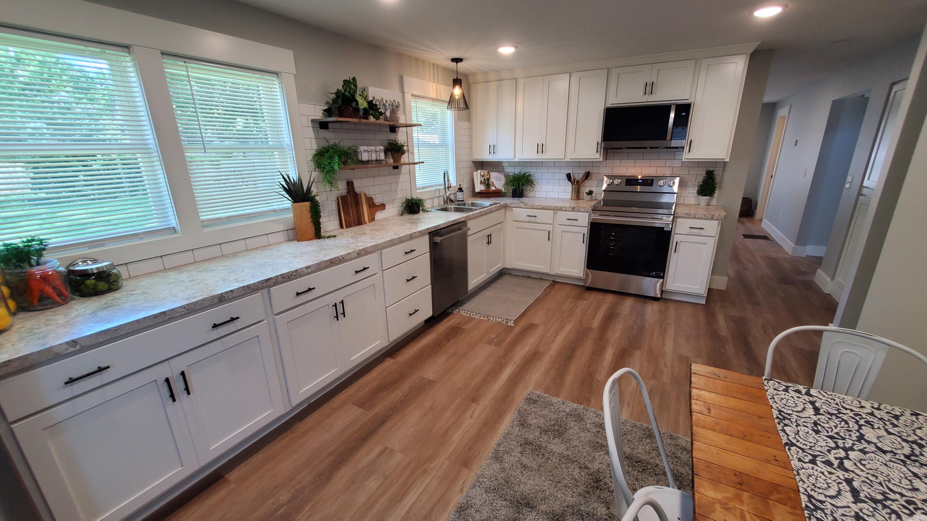 1350 Buffalo Avenue NE Grand Rapids MI 49505