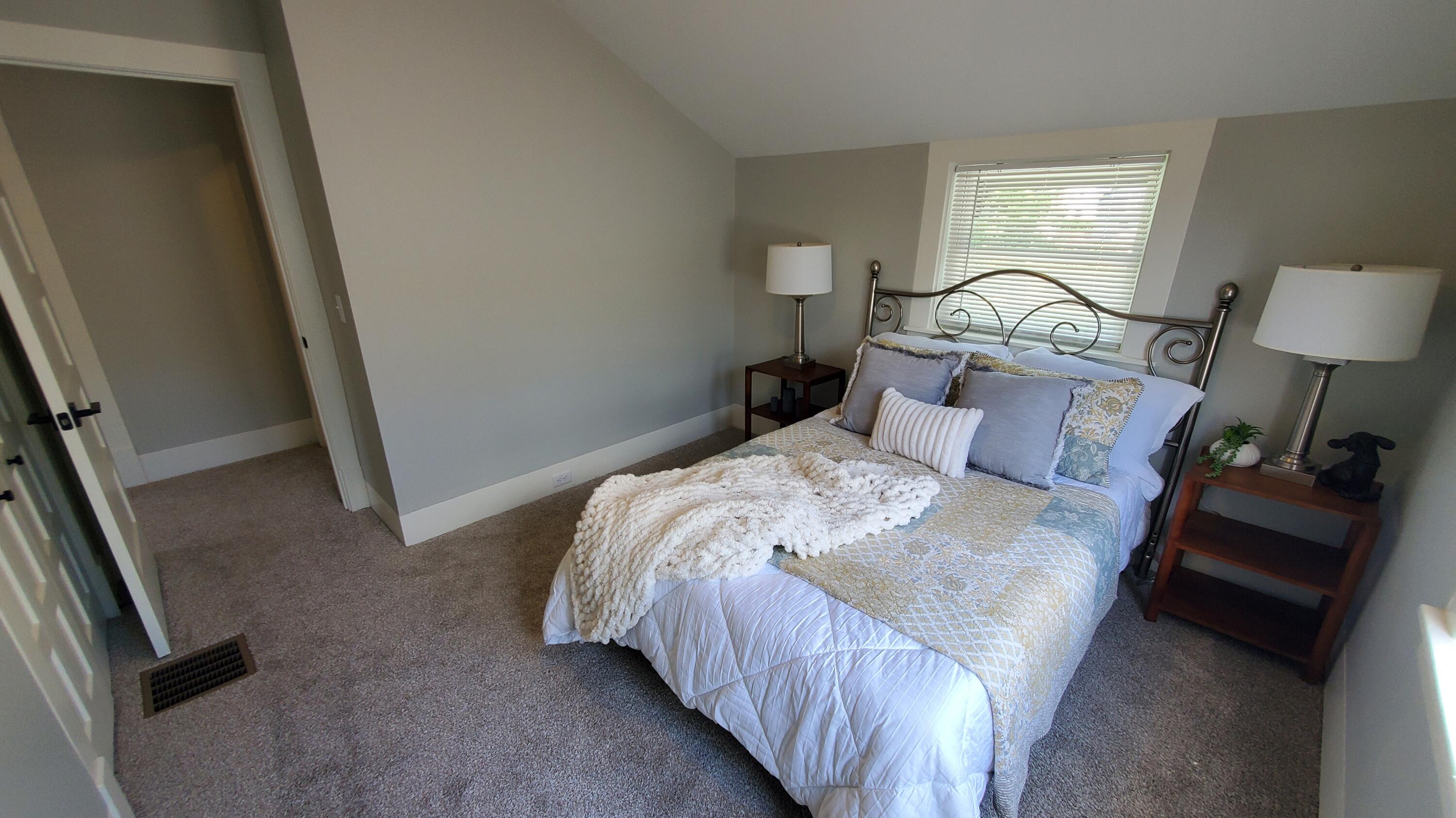 1350 Buffalo Avenue NE Grand Rapids MI 49505