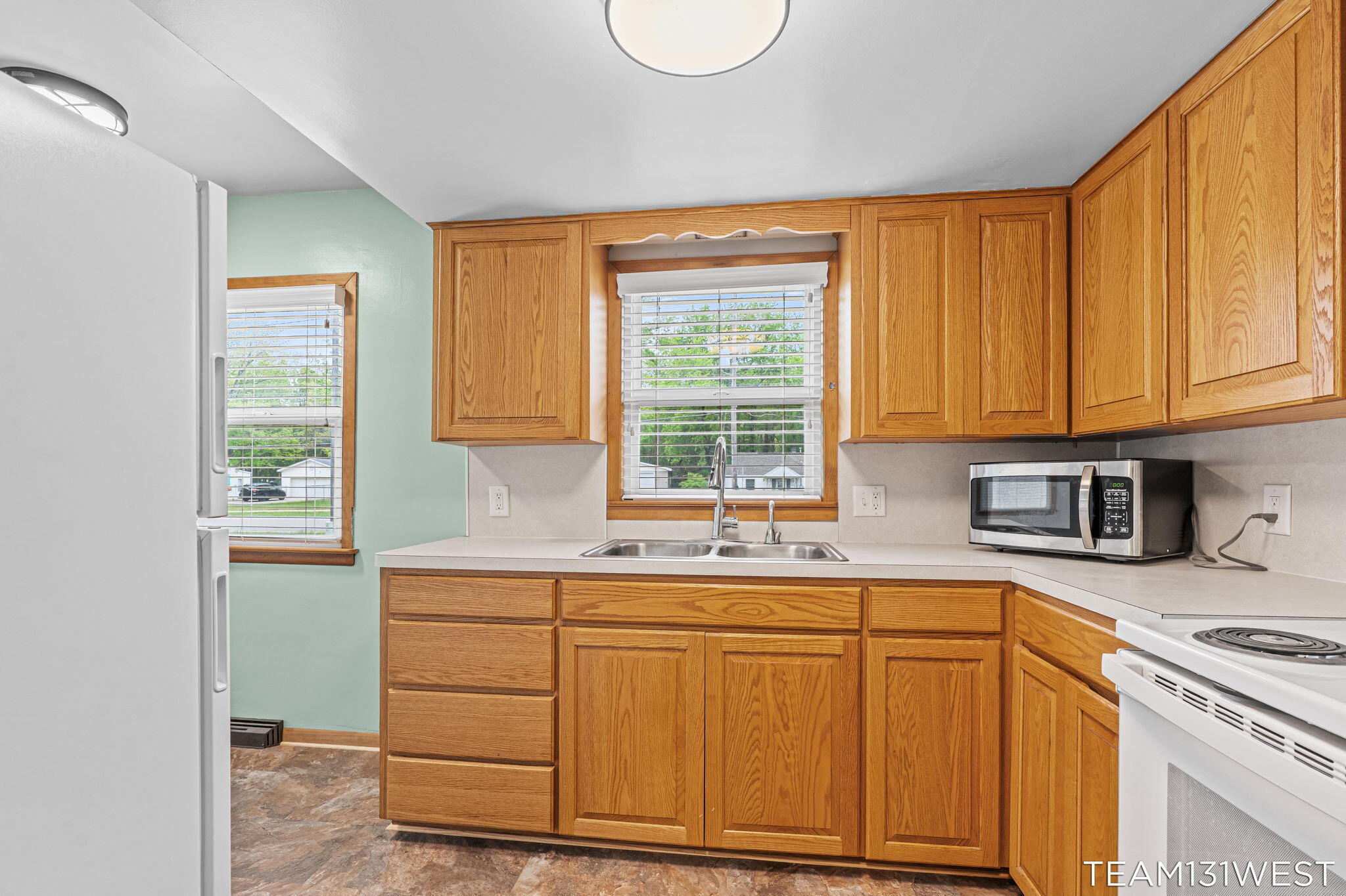 754 Riley Street Holland MI 49424