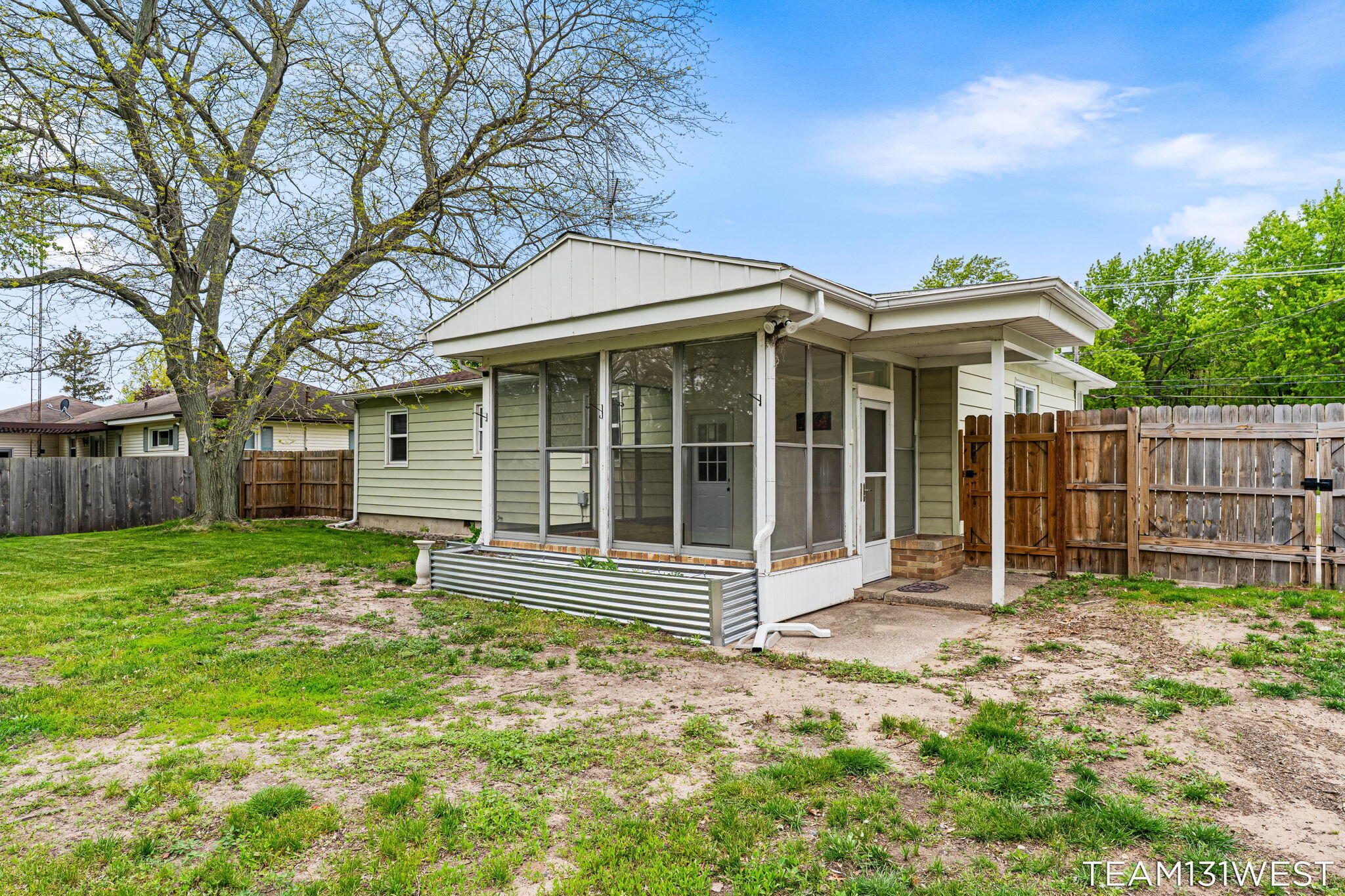 754 Riley Street Holland MI 49424