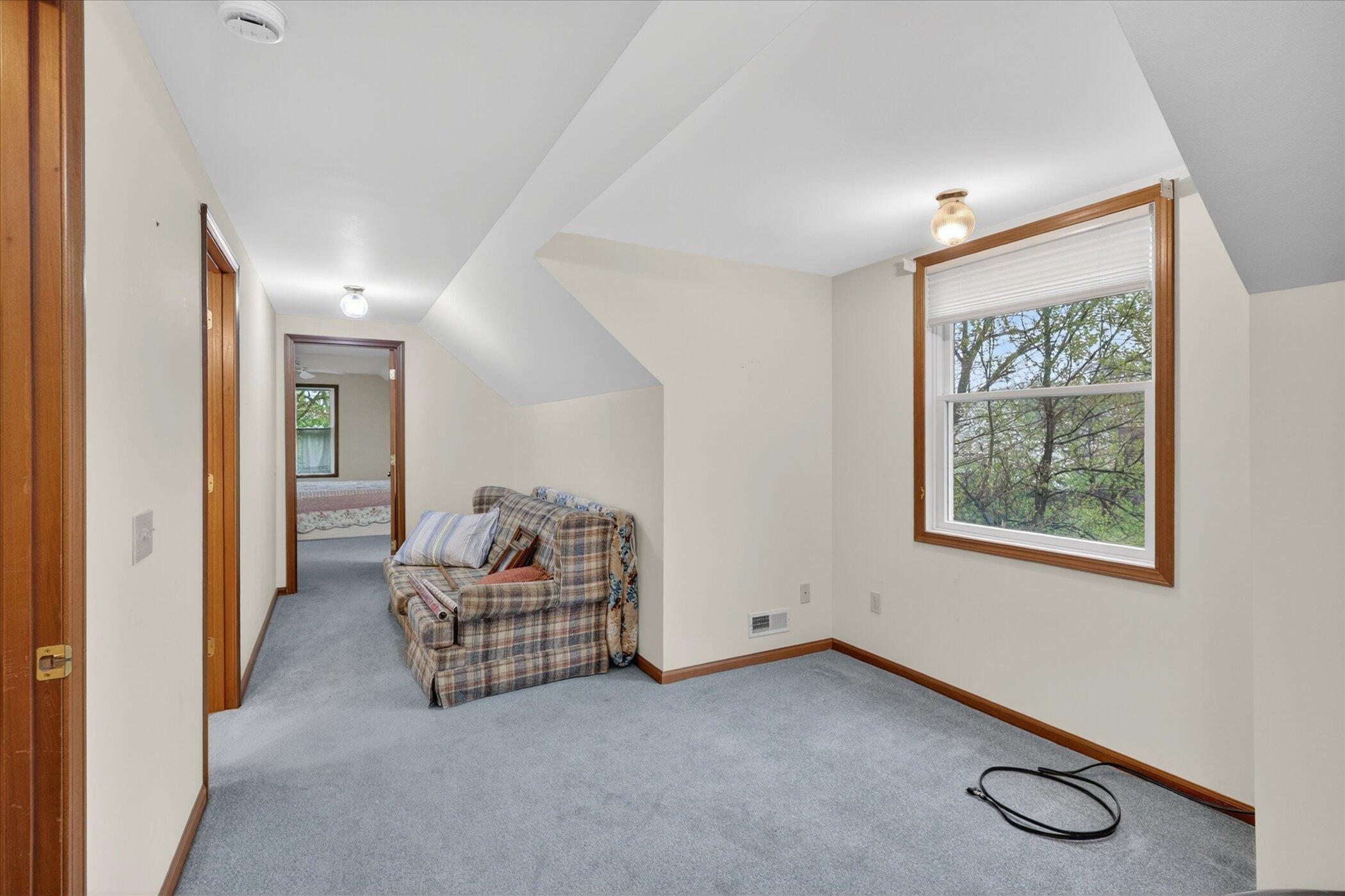 29847 Middle Crossing Road Dowagiac MI 49047
