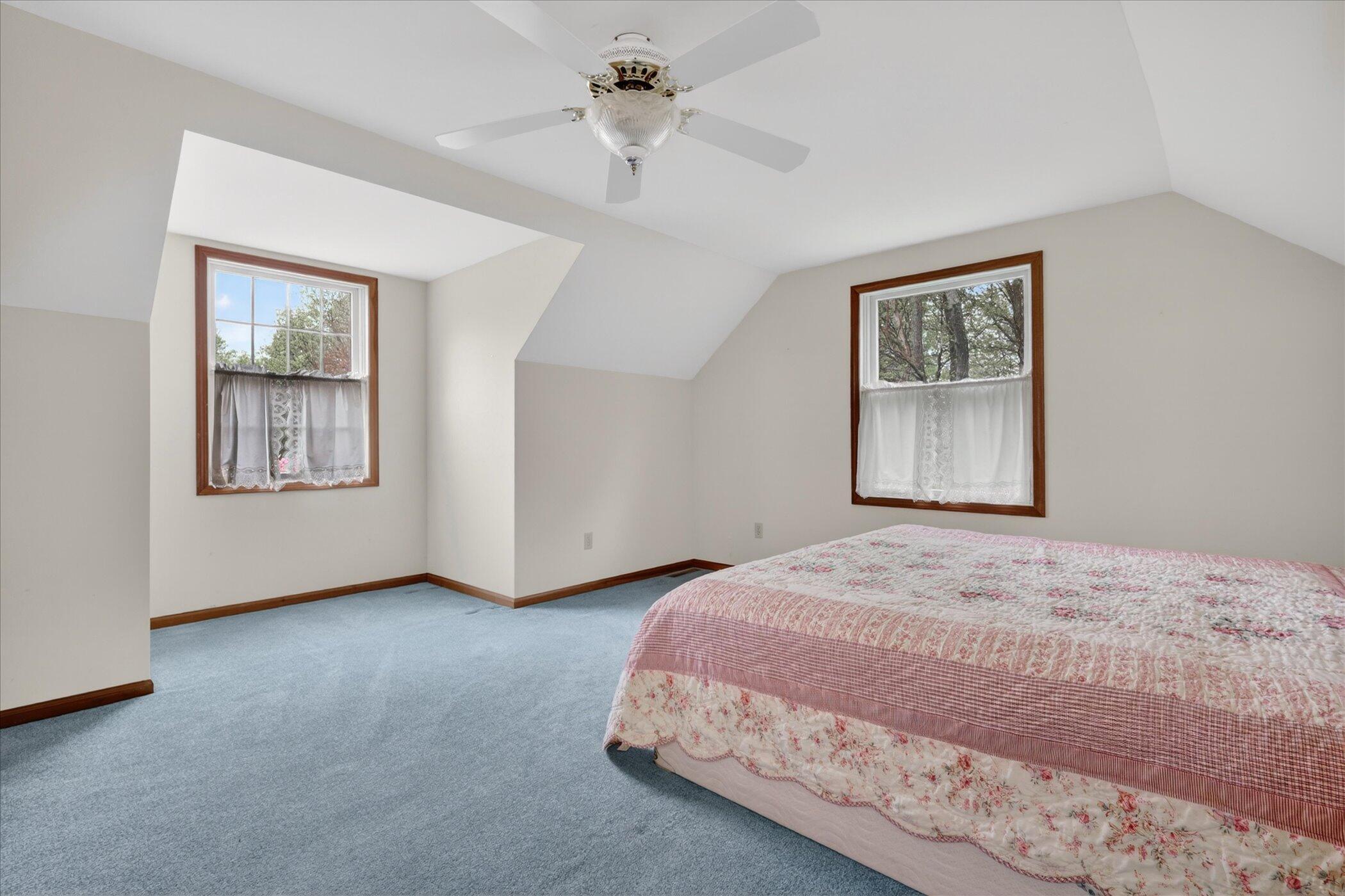 29847 Middle Crossing Road Dowagiac MI 49047