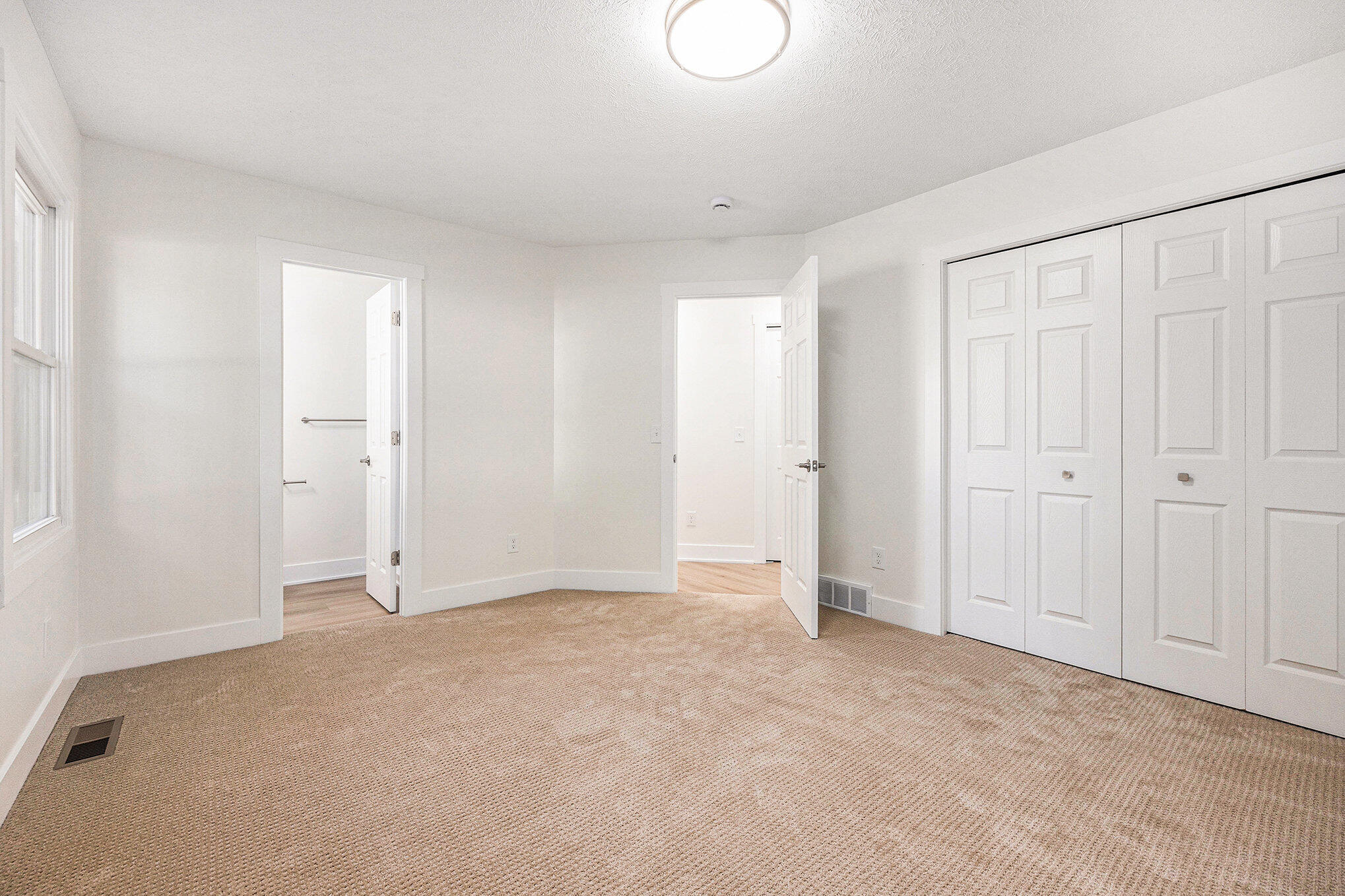 3750 Benjamin Avenue NE Grand Rapids MI 49525