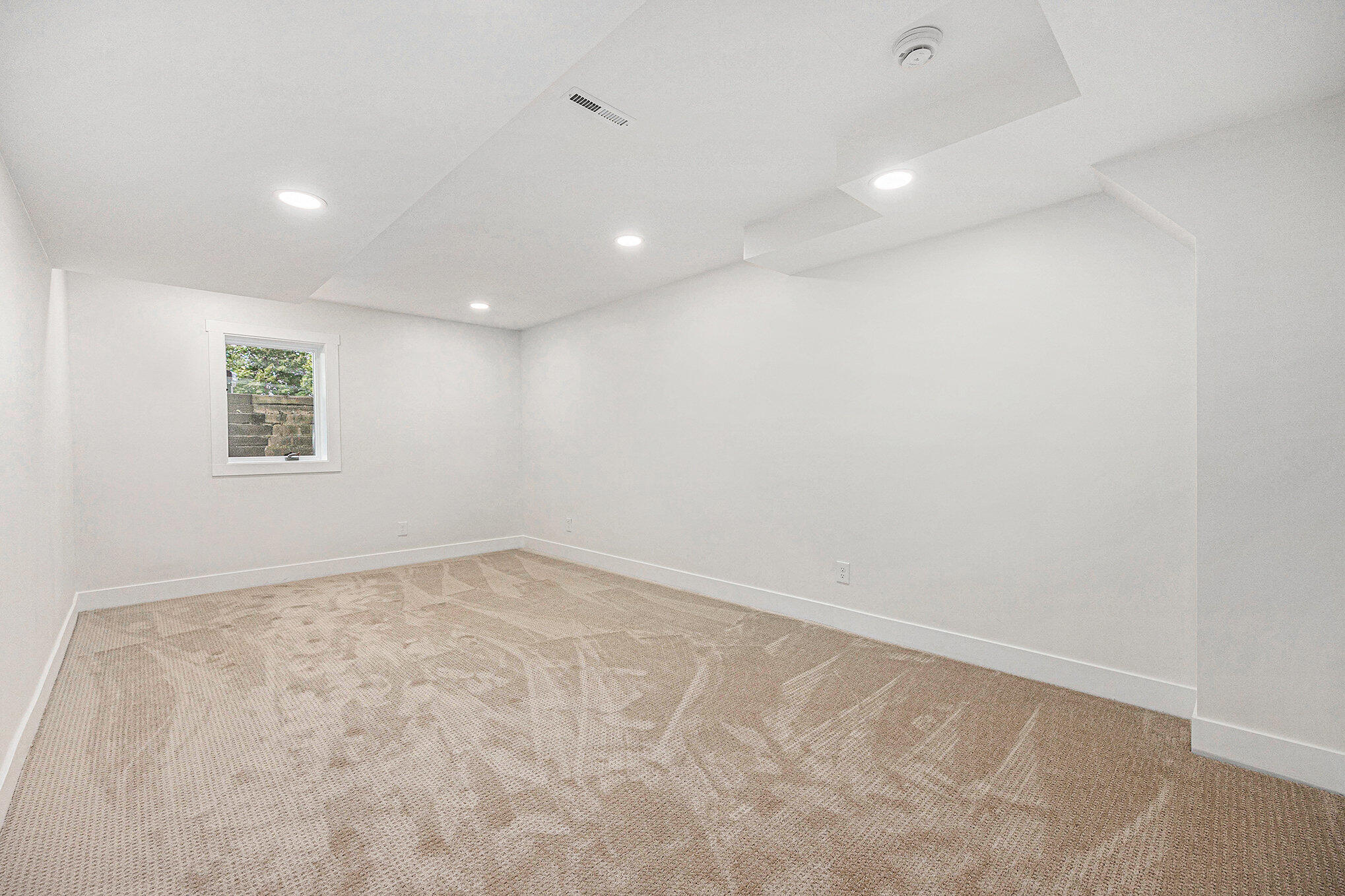 3750 Benjamin Avenue NE Grand Rapids MI 49525