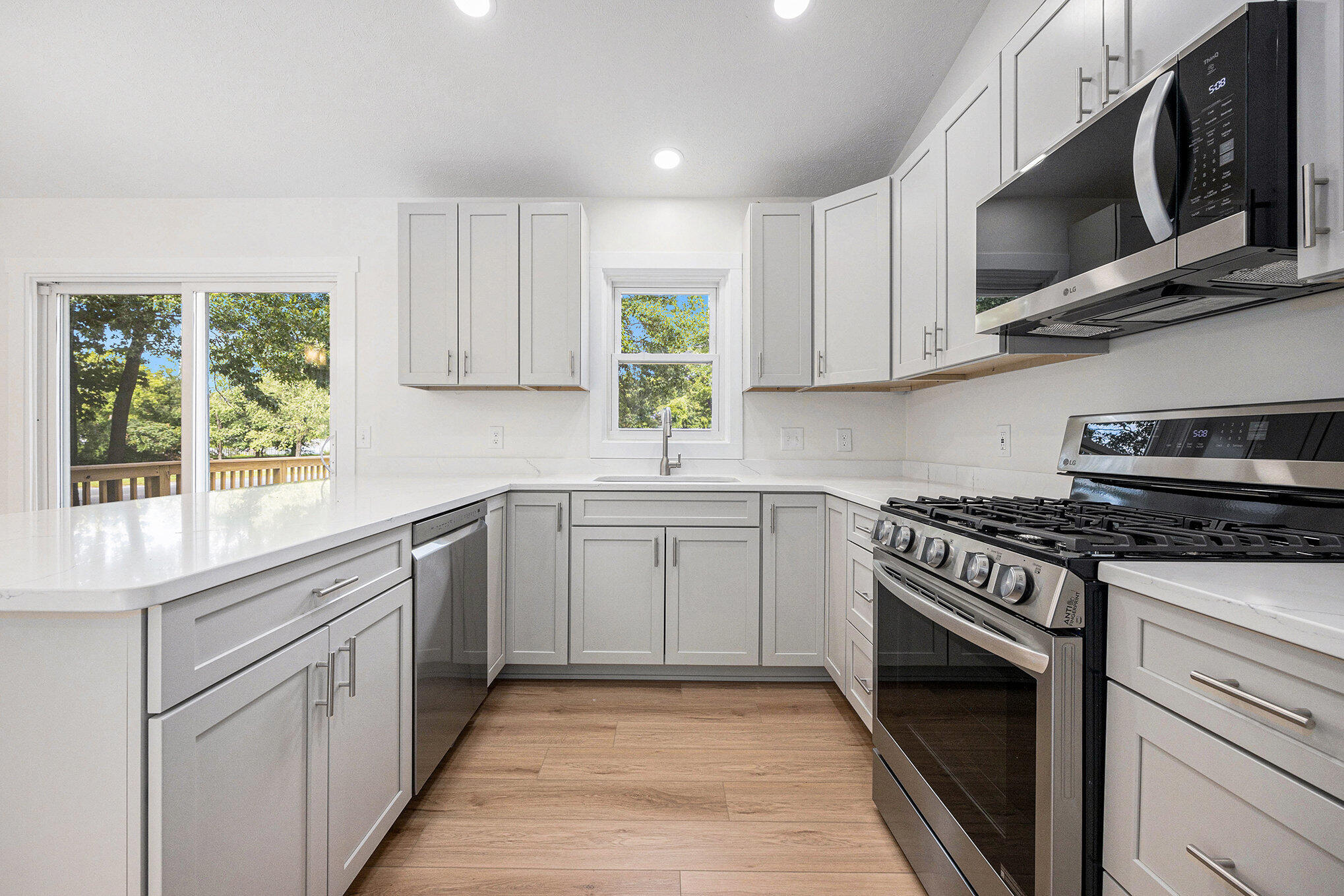 3750 Benjamin Avenue NE Grand Rapids MI 49525