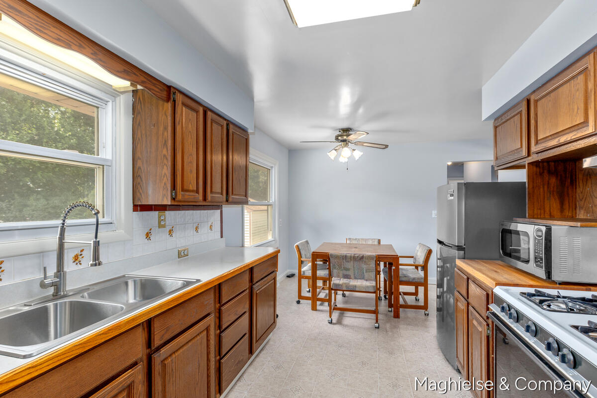 4431 Burgis Avenue SE Grand Rapids MI 49508