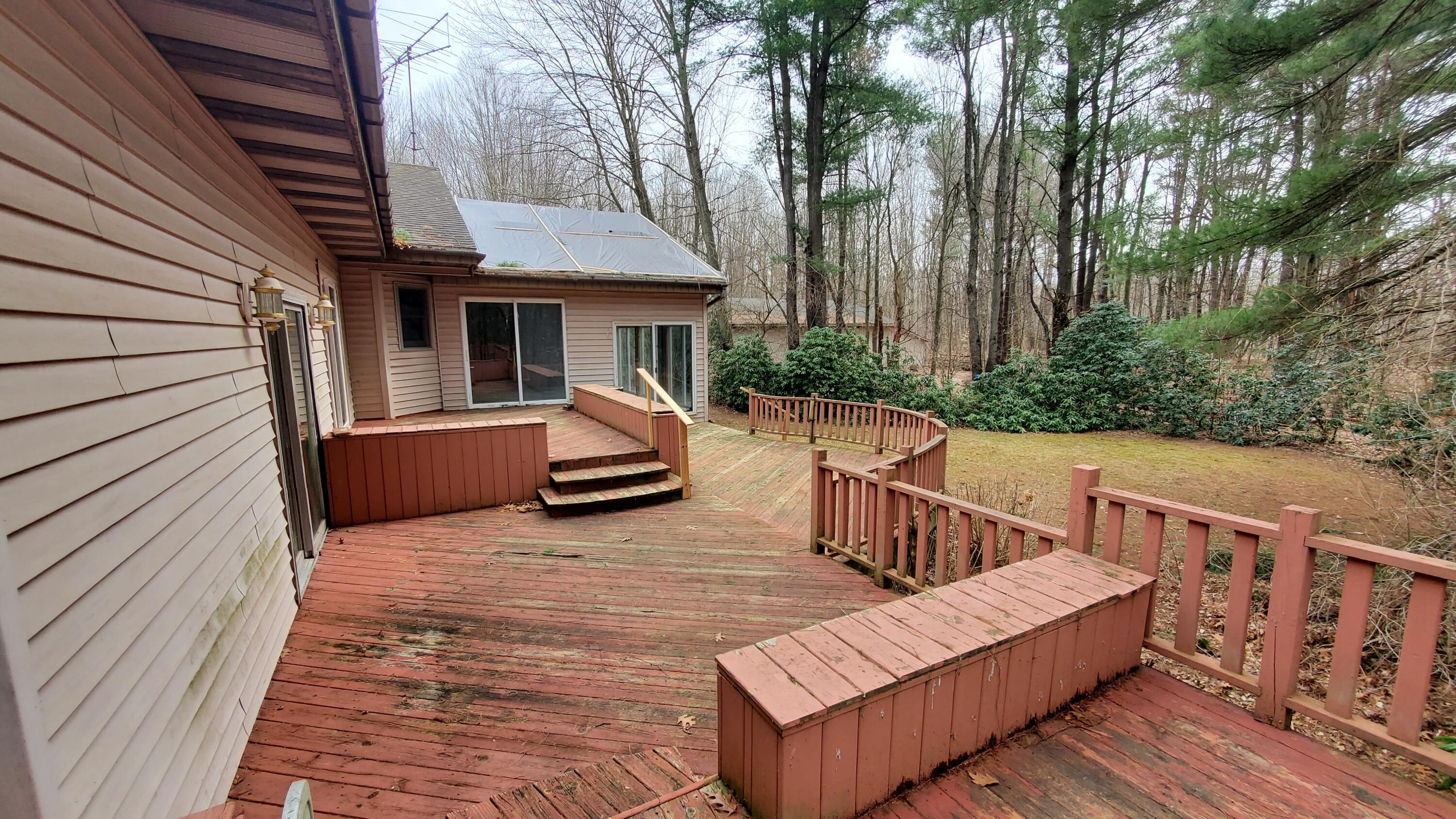 2833 58th Street Fennville MI 49408