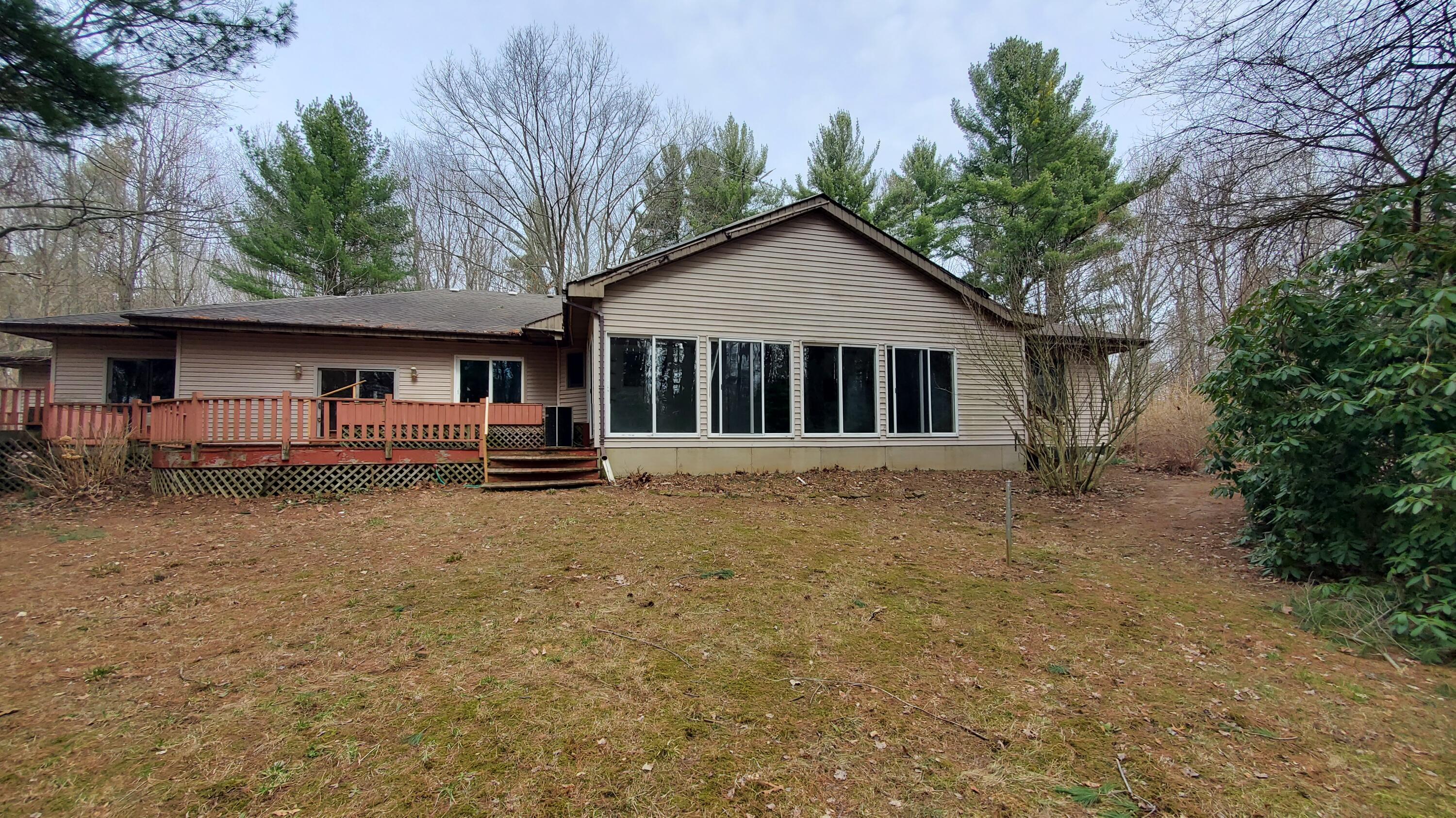 2833 58th Street Fennville MI 49408