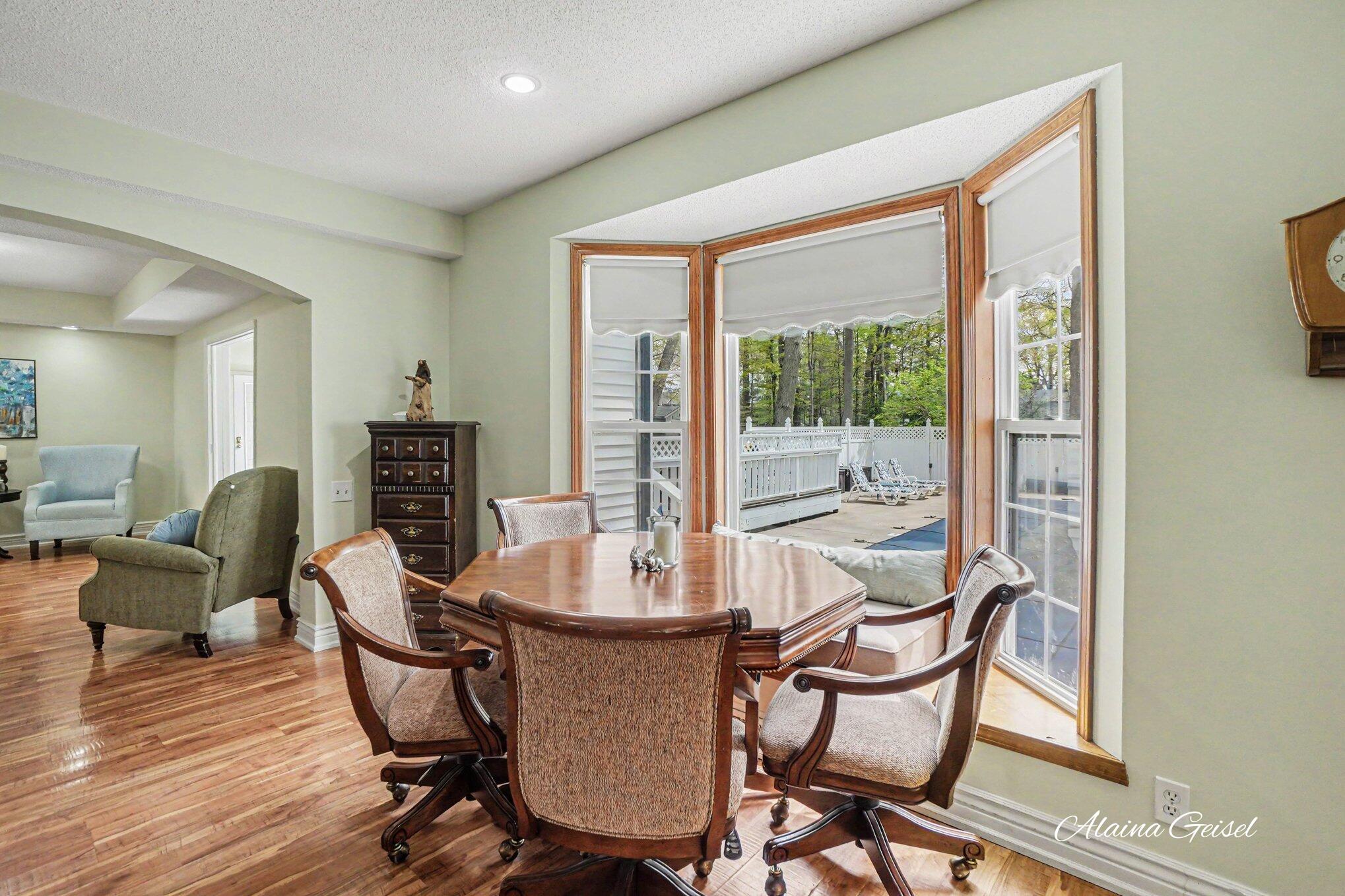 385 Marquette Avenue Holland MI 49424