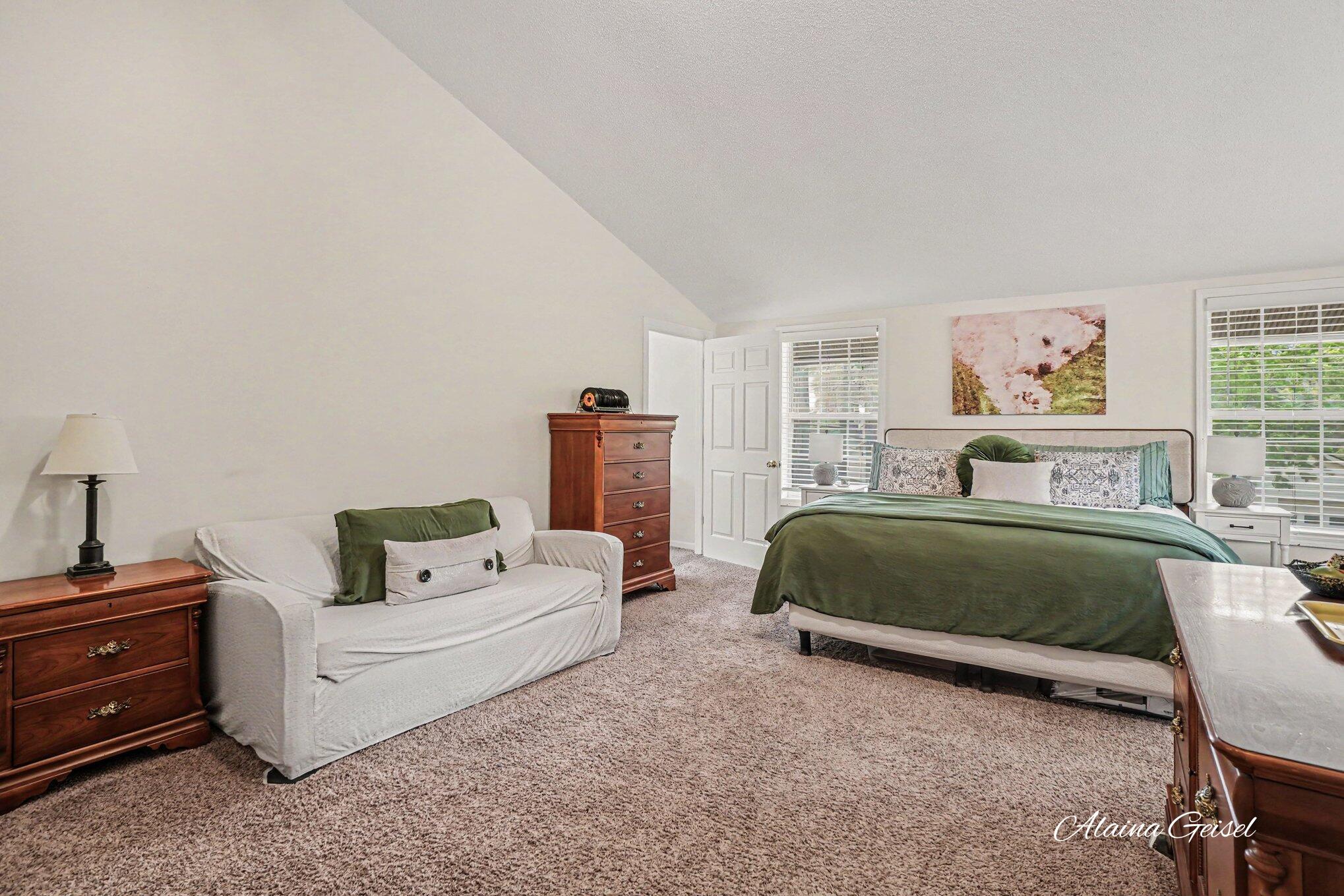 385 Marquette Avenue Holland MI 49424