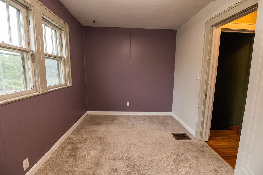 615 Diamond Avenue NE Grand Rapids MI 49503