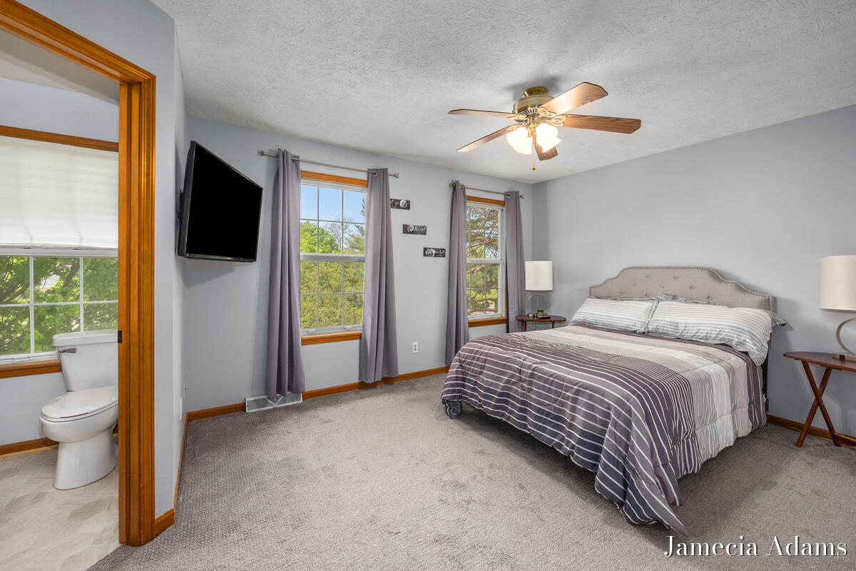 5204 Discovery Drive SE Grand Rapids MI 49508