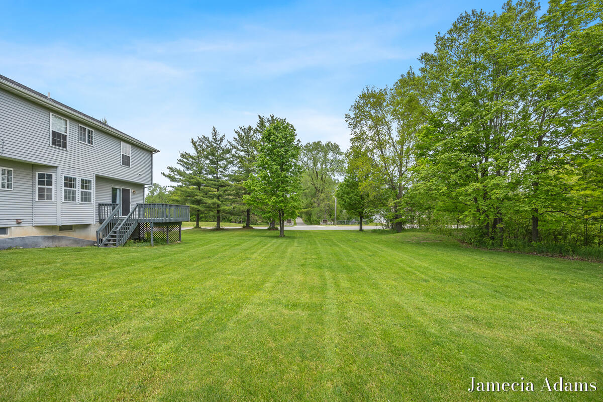 5204 Discovery Drive SE Grand Rapids MI 49508