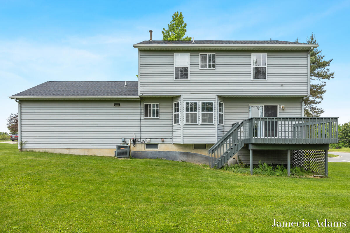 5204 Discovery Drive SE Grand Rapids MI 49508