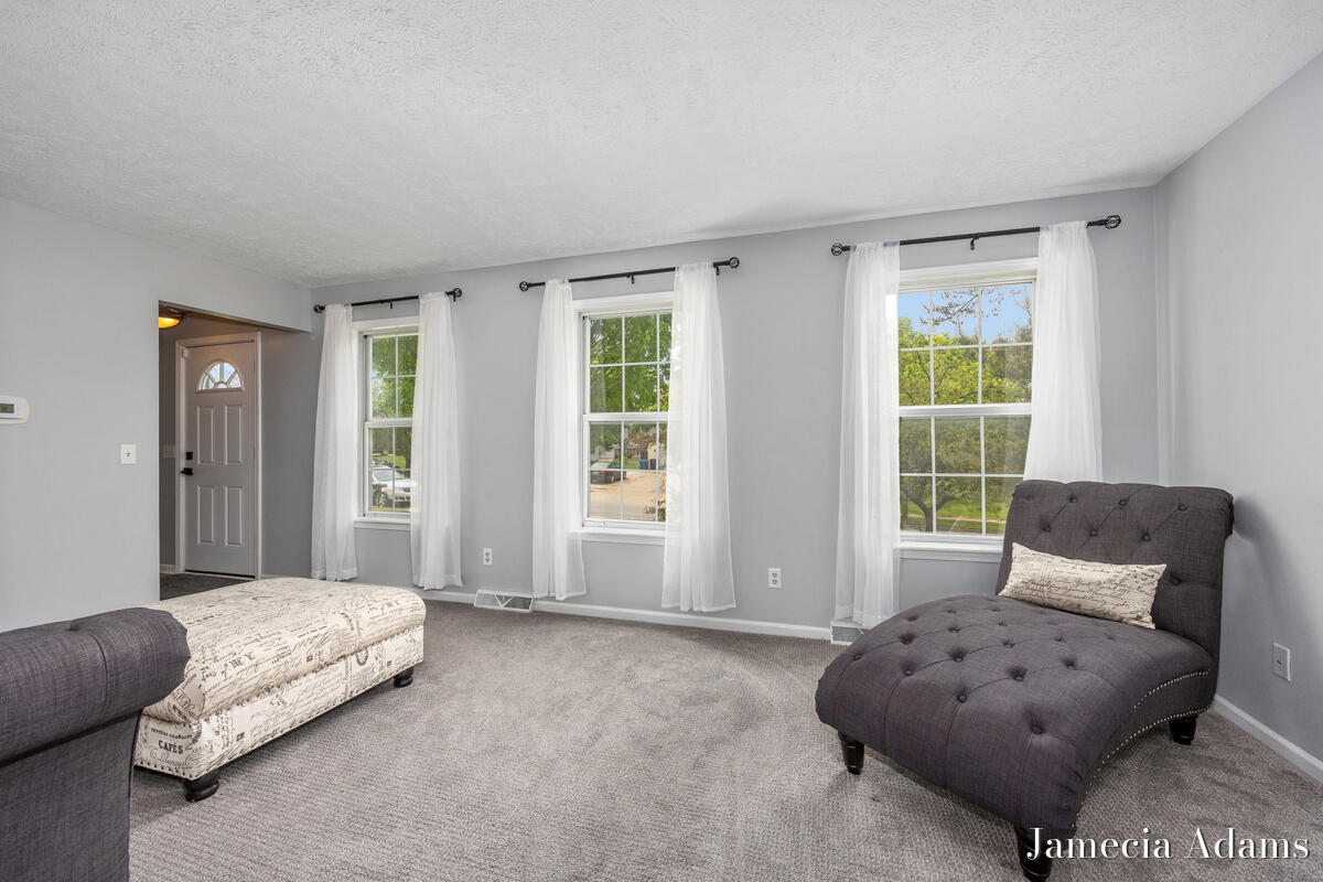 5204 Discovery Drive SE Grand Rapids MI 49508