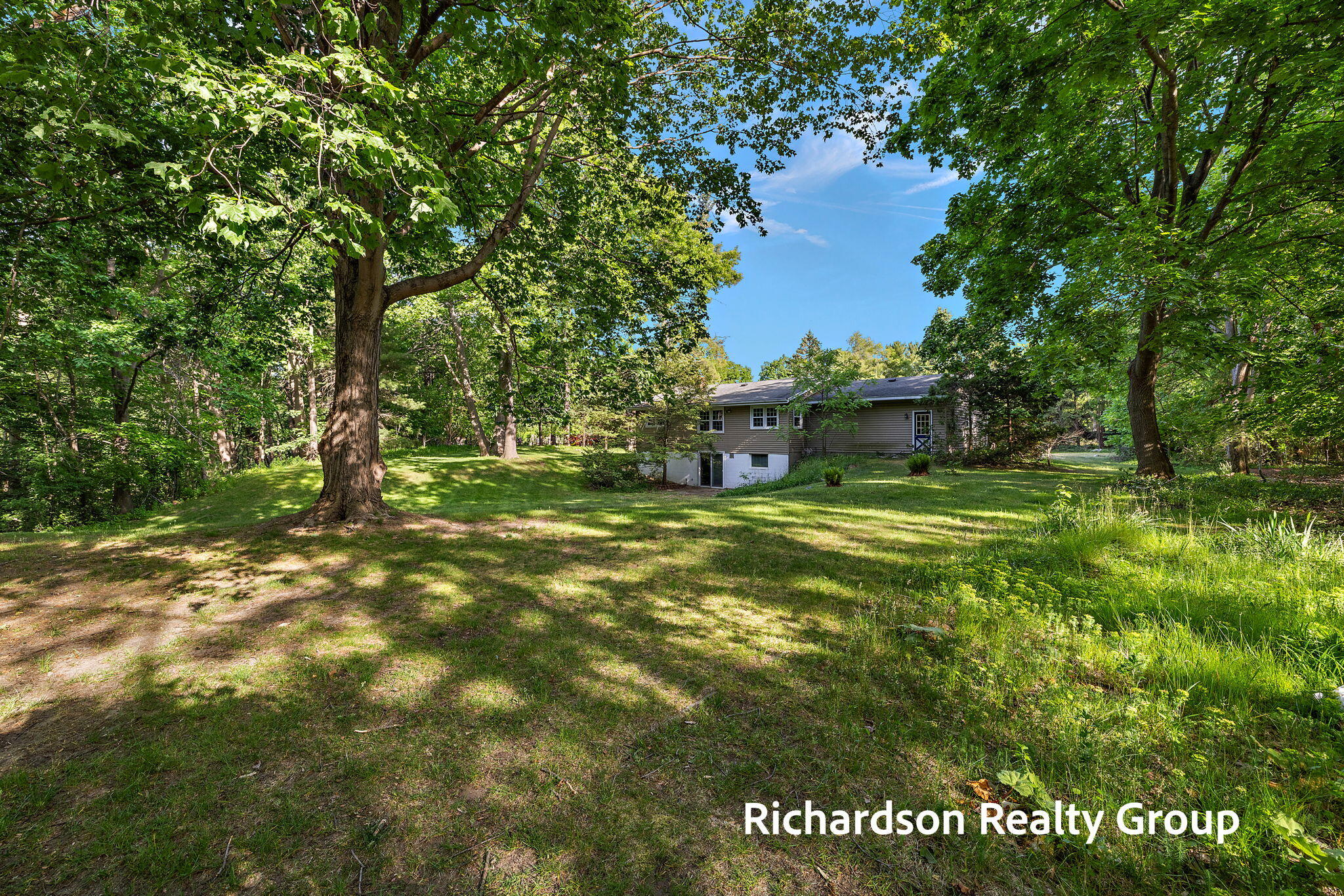1630 Lee Avenue Muskegon MI 49444
