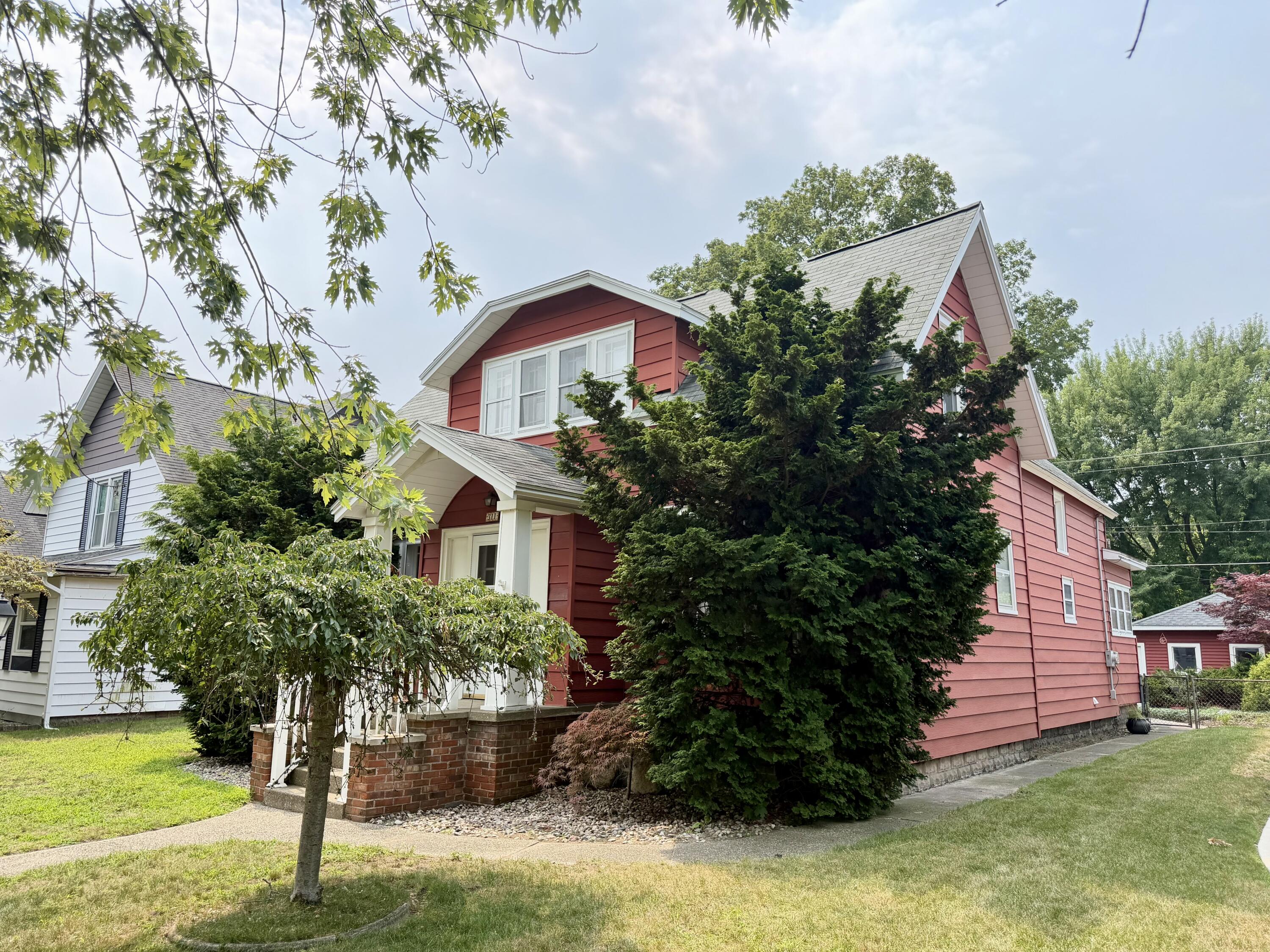 311 N James Street Ludington MI 49431