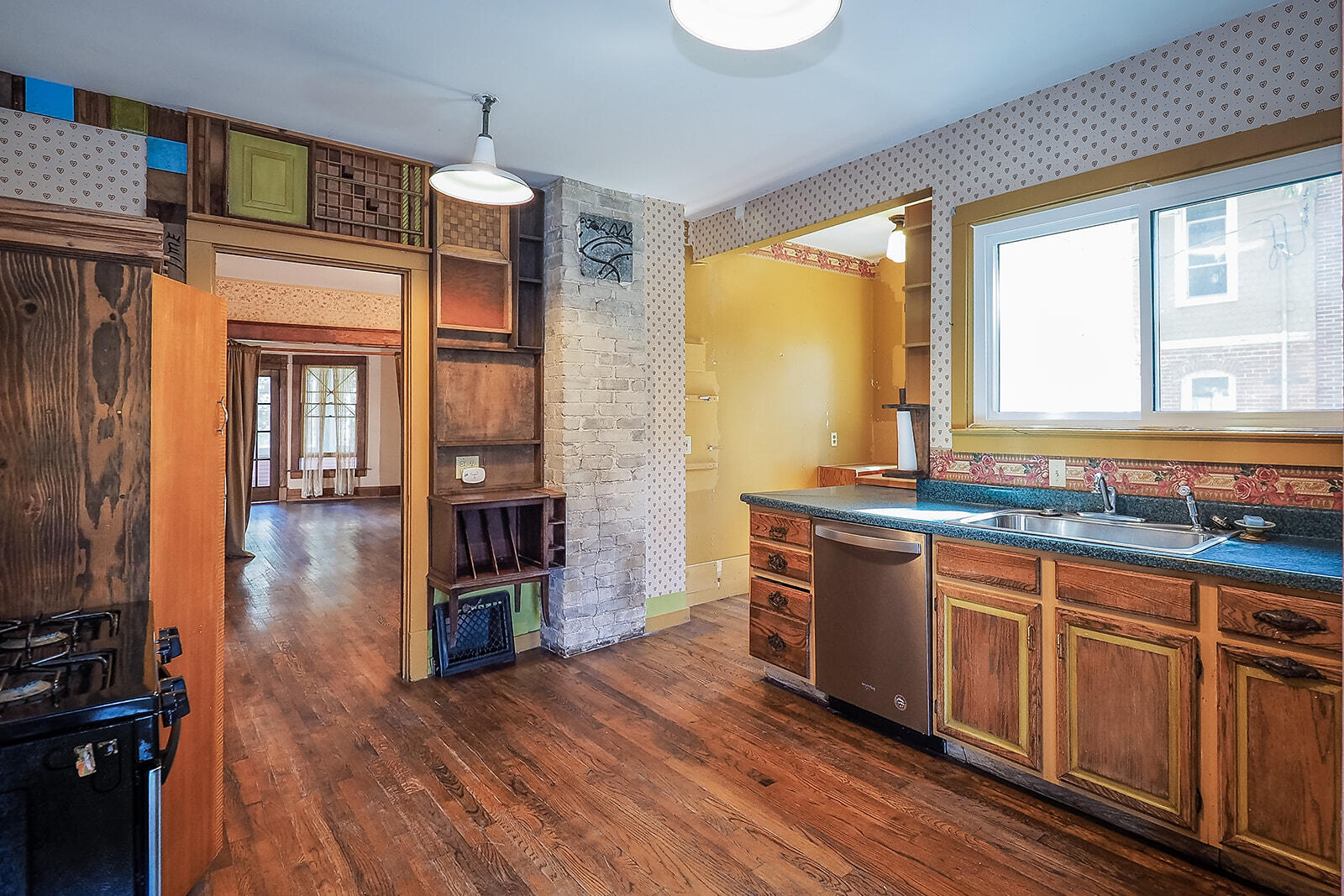 210 S Elm Street Three Oaks MI 49128