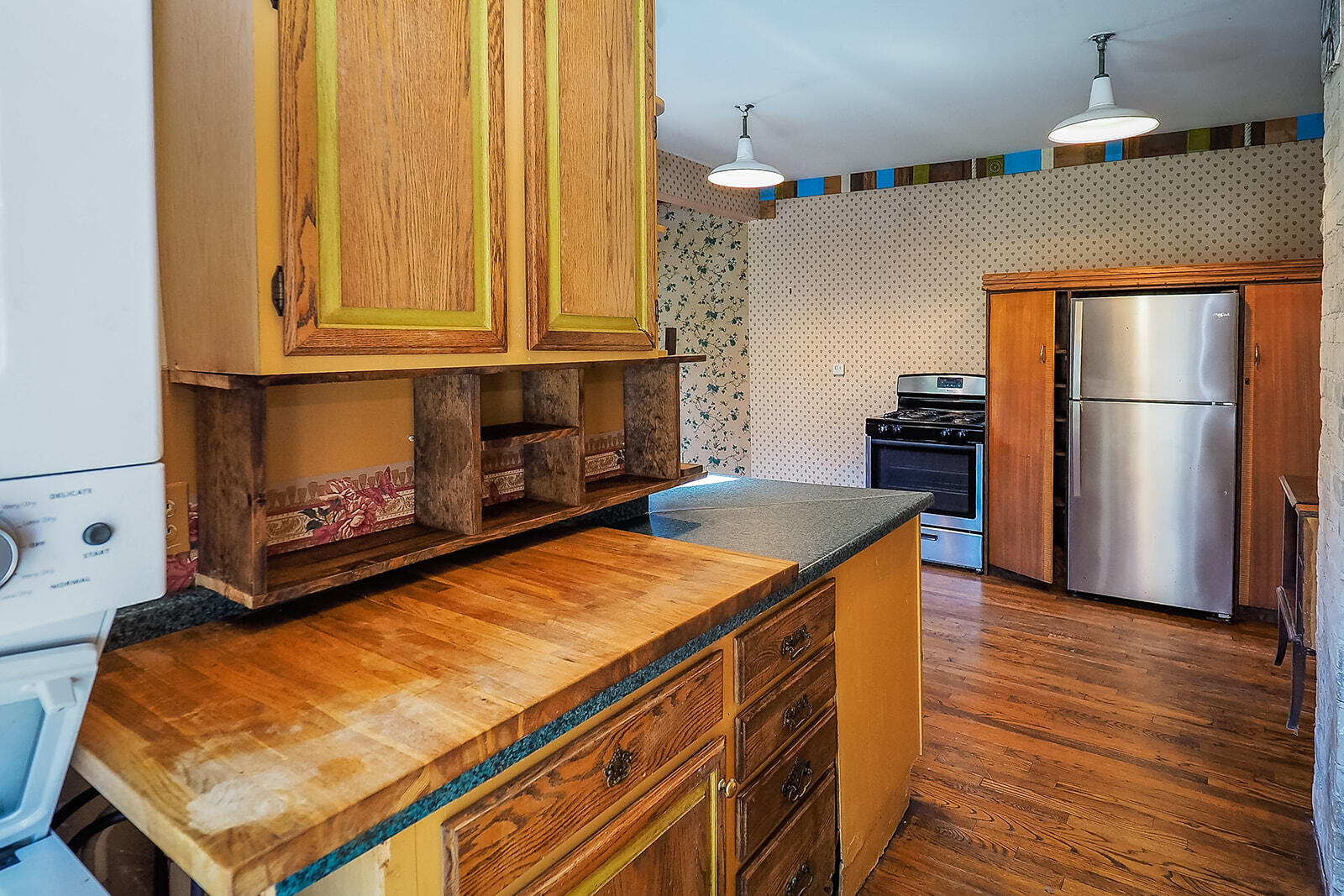 210 S Elm Street Three Oaks MI 49128