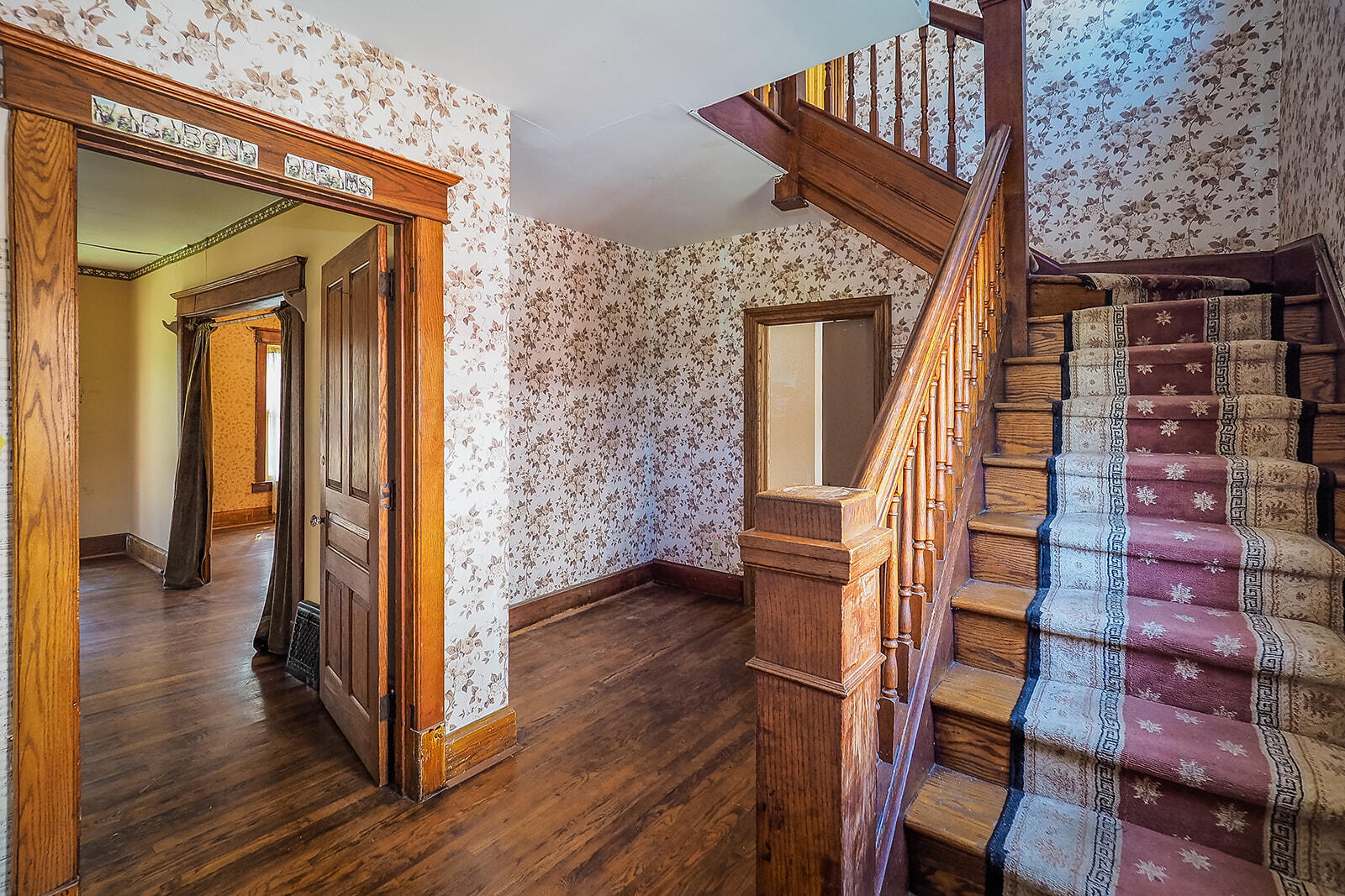 210 S Elm Street Three Oaks MI 49128