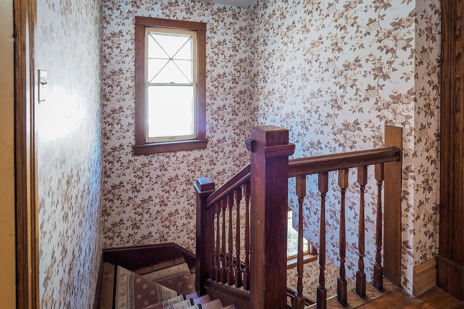 210 S Elm Street Three Oaks MI 49128