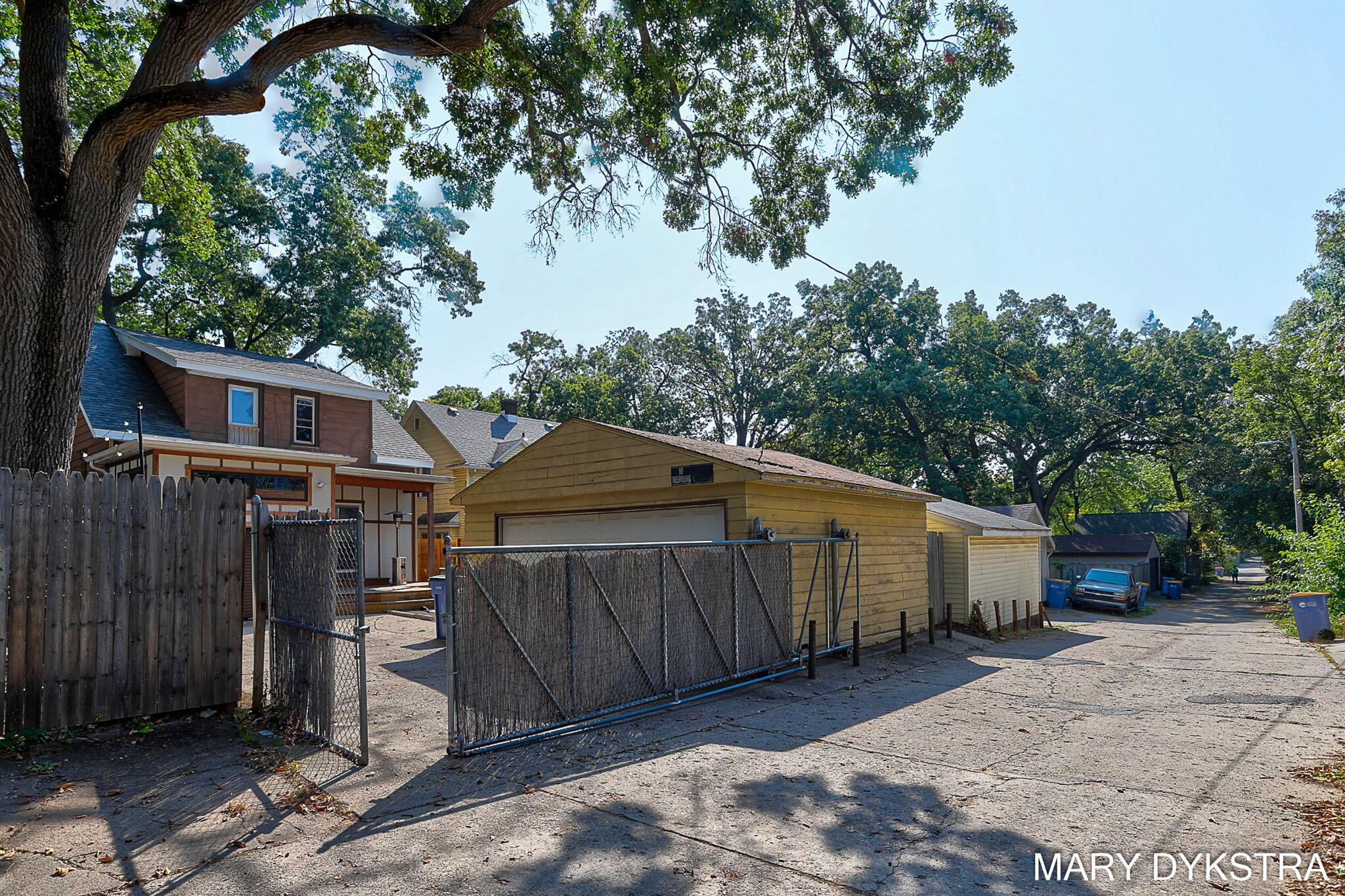 1019 Calvin Avenue SE Grand Rapids MI 49506