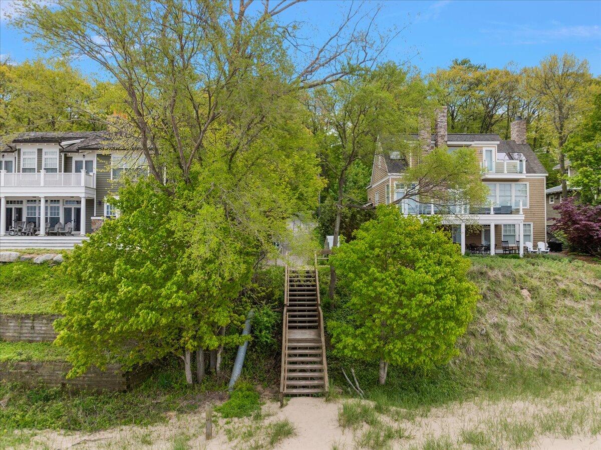 604 Pine Lane Sawyer MI 49125
