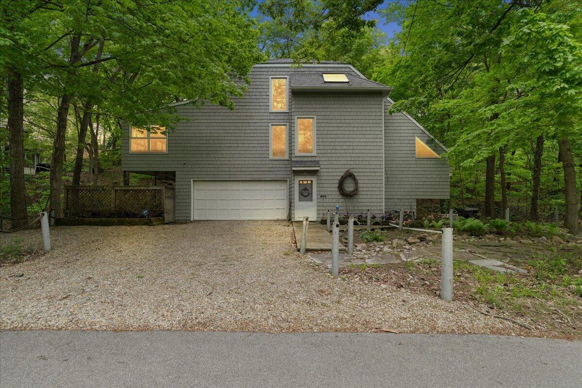 604 Pine Lane Sawyer MI 49125