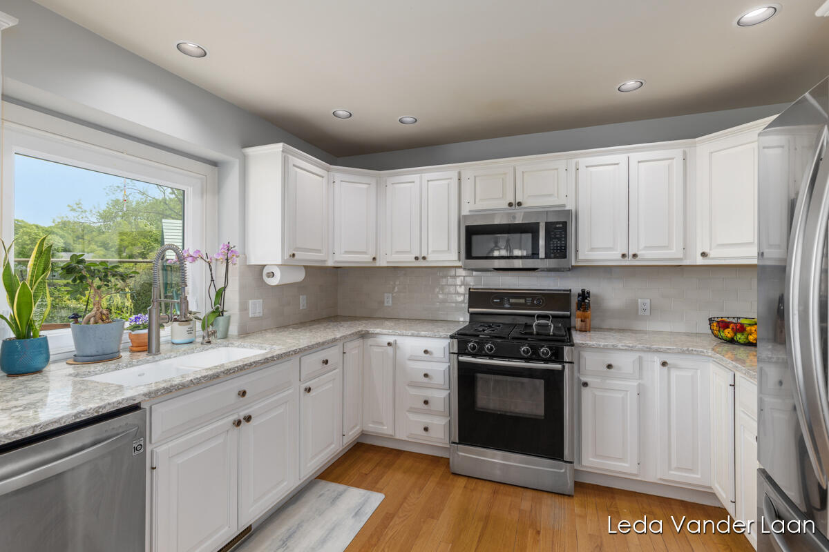 7250 Loma Linda Drive NE Rockford MI 49341