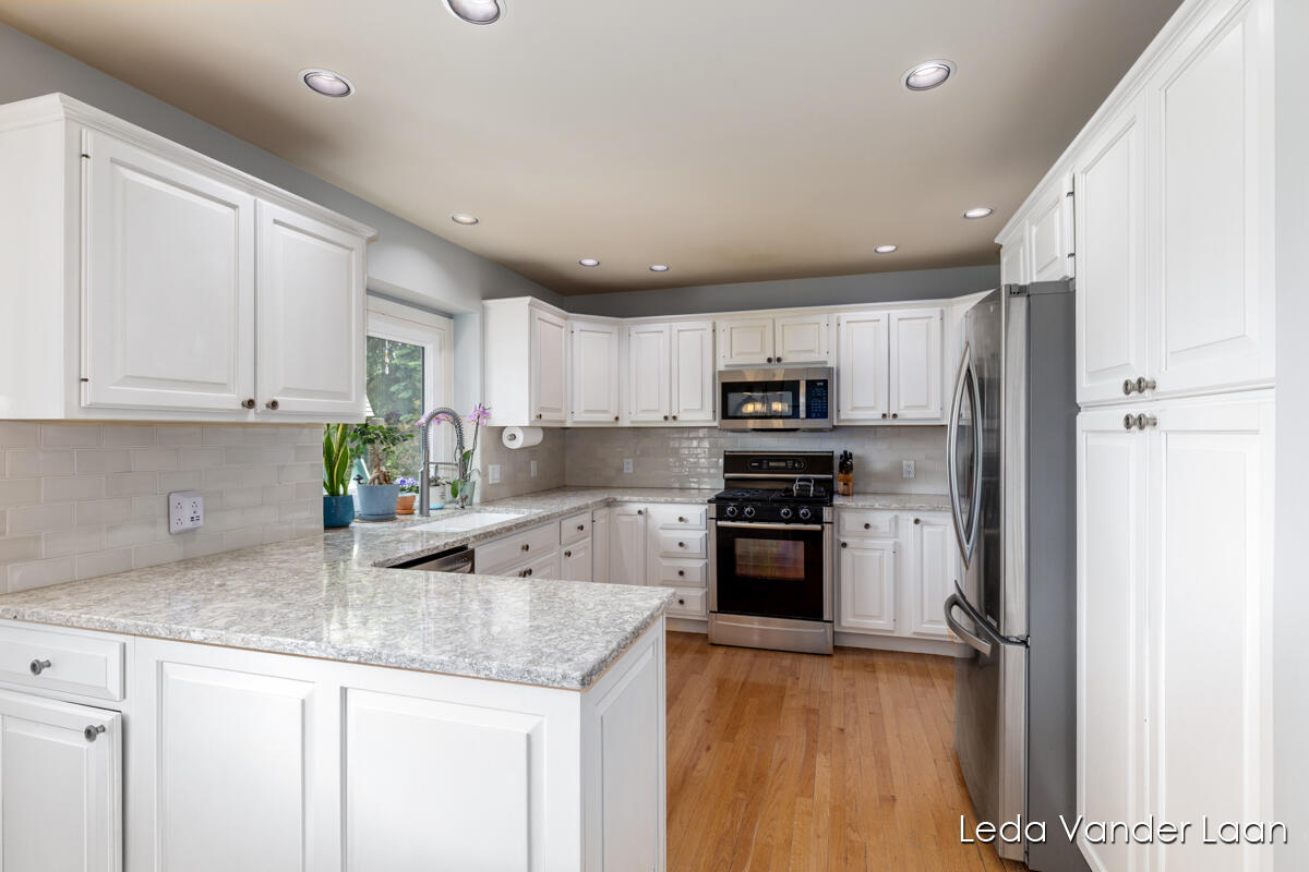 7250 Loma Linda Drive NE Rockford MI 49341