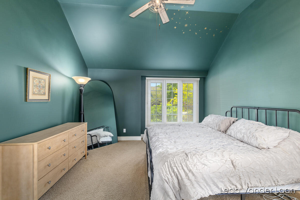7250 Loma Linda Drive NE Rockford MI 49341