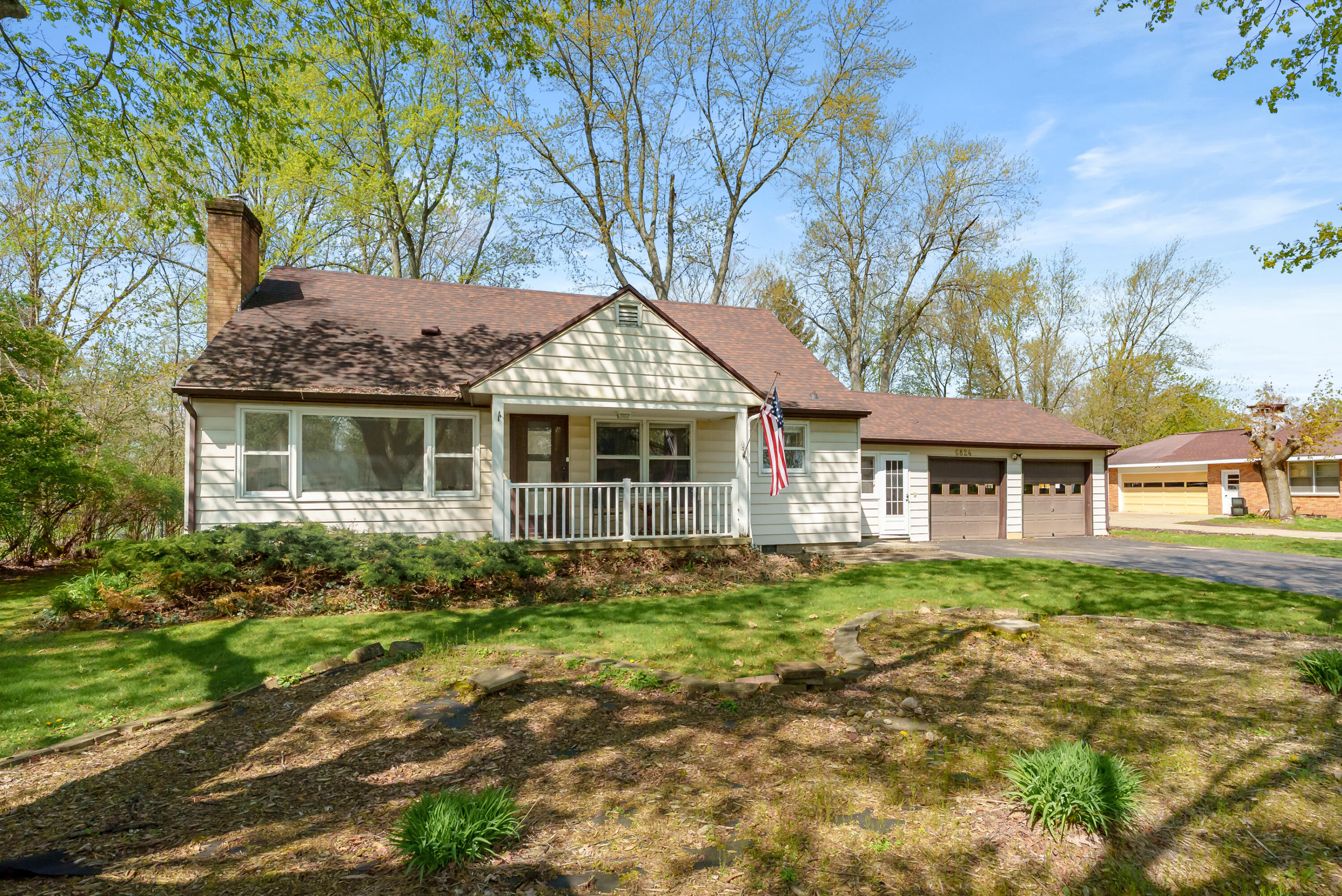 6824 Oakland Drive Portage MI 49024