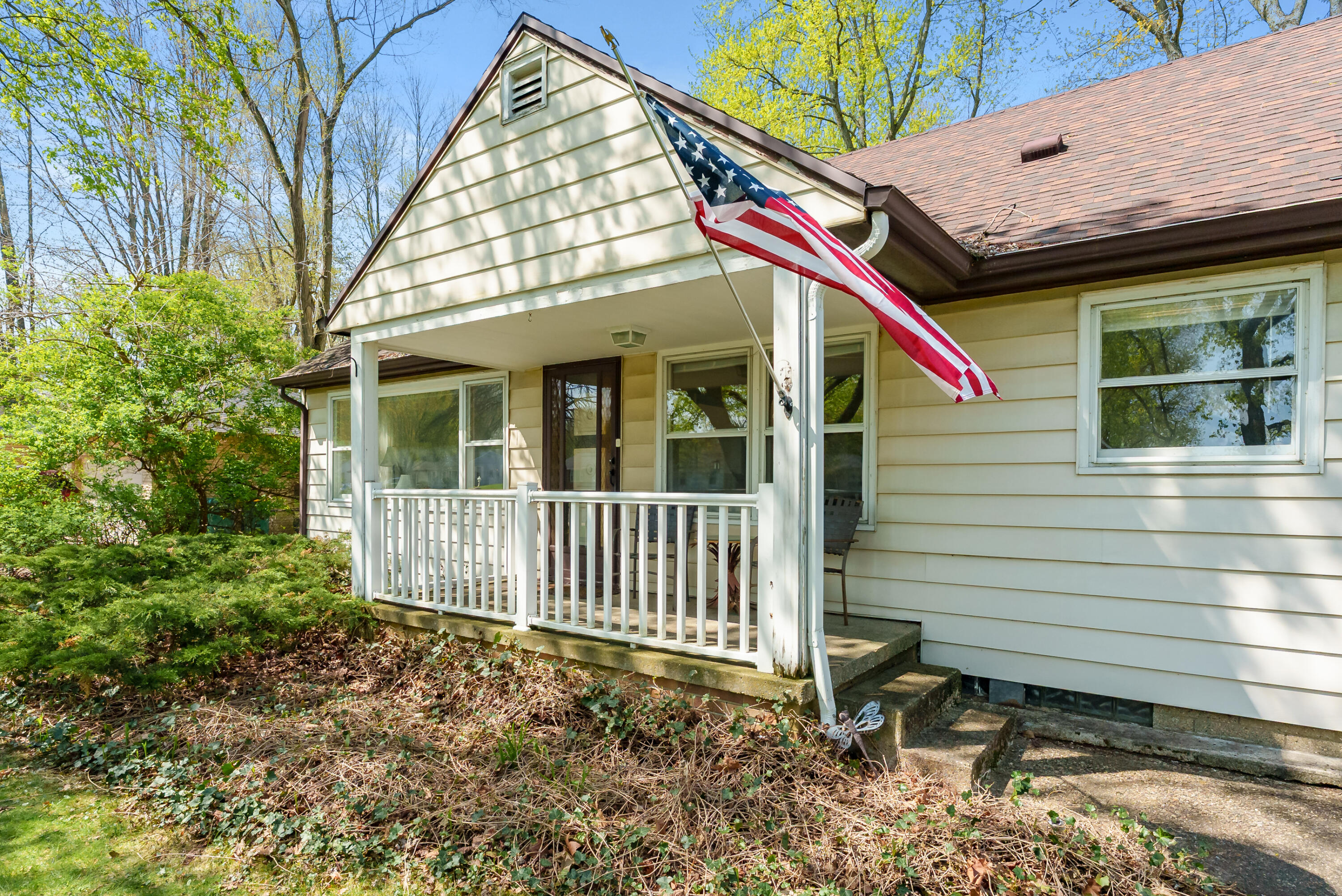 6824 Oakland Drive Portage MI 49024