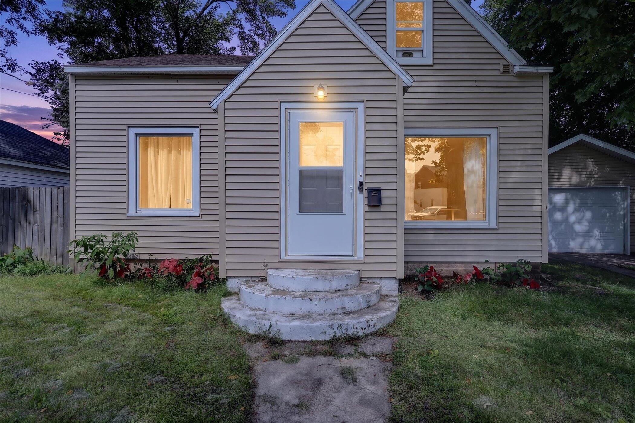 1111 Orville Street SE Grand Rapids MI 49507