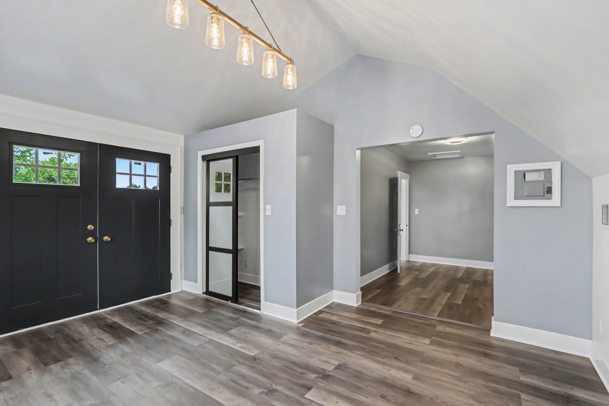 1719 Palmer Avenue Kalamazoo MI 49001