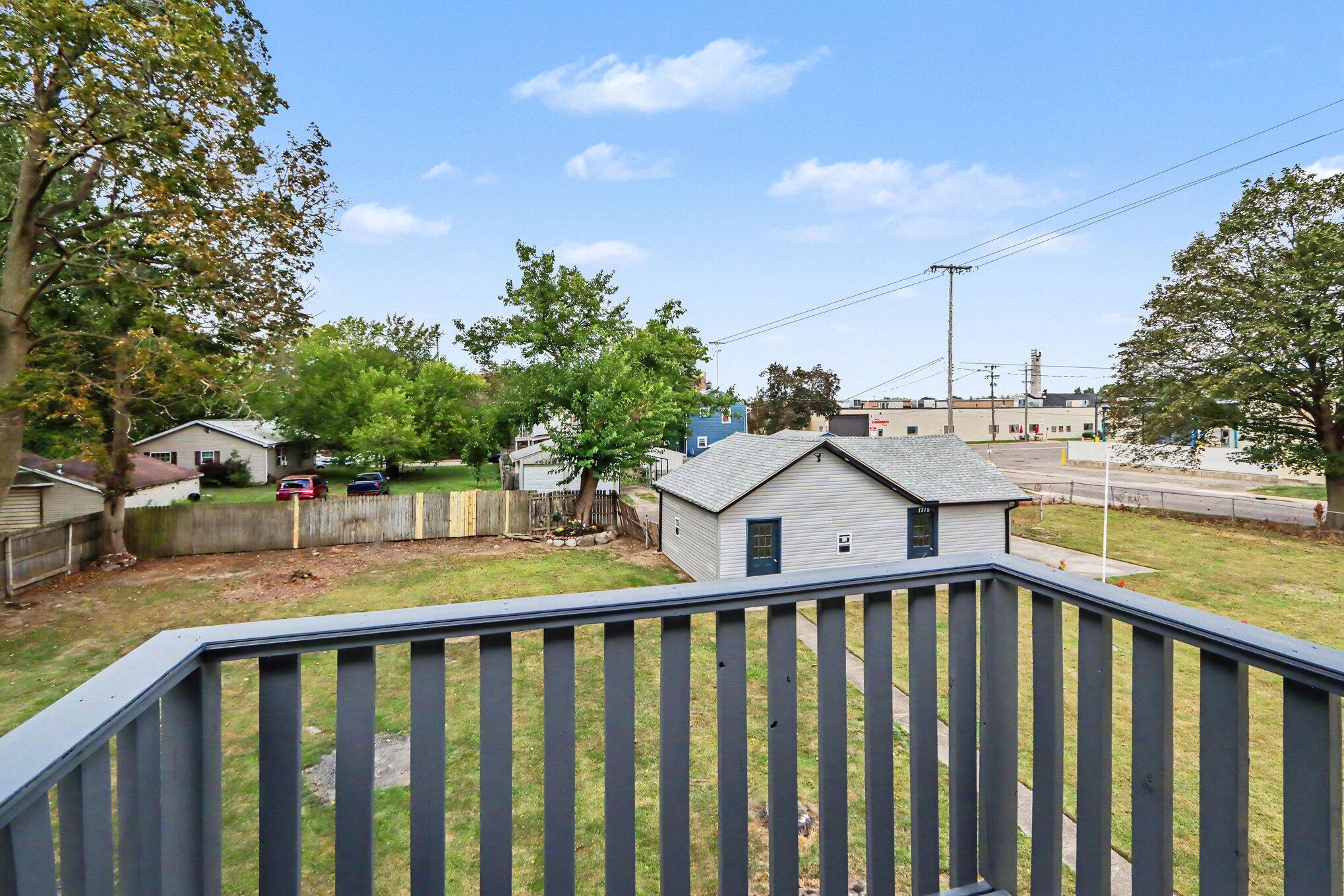 1719 Palmer Avenue Kalamazoo MI 49001