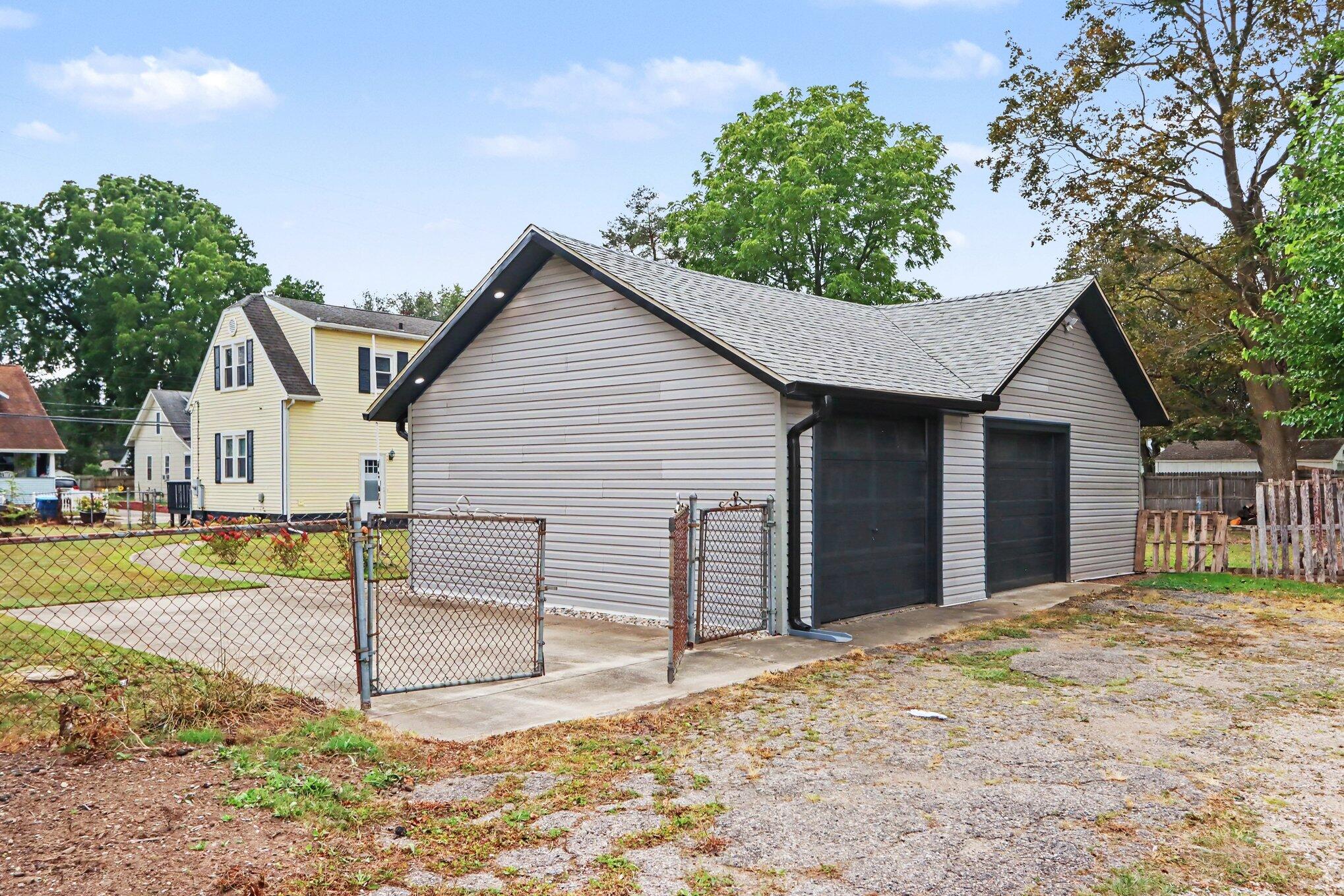 1719 Palmer Avenue Kalamazoo MI 49001
