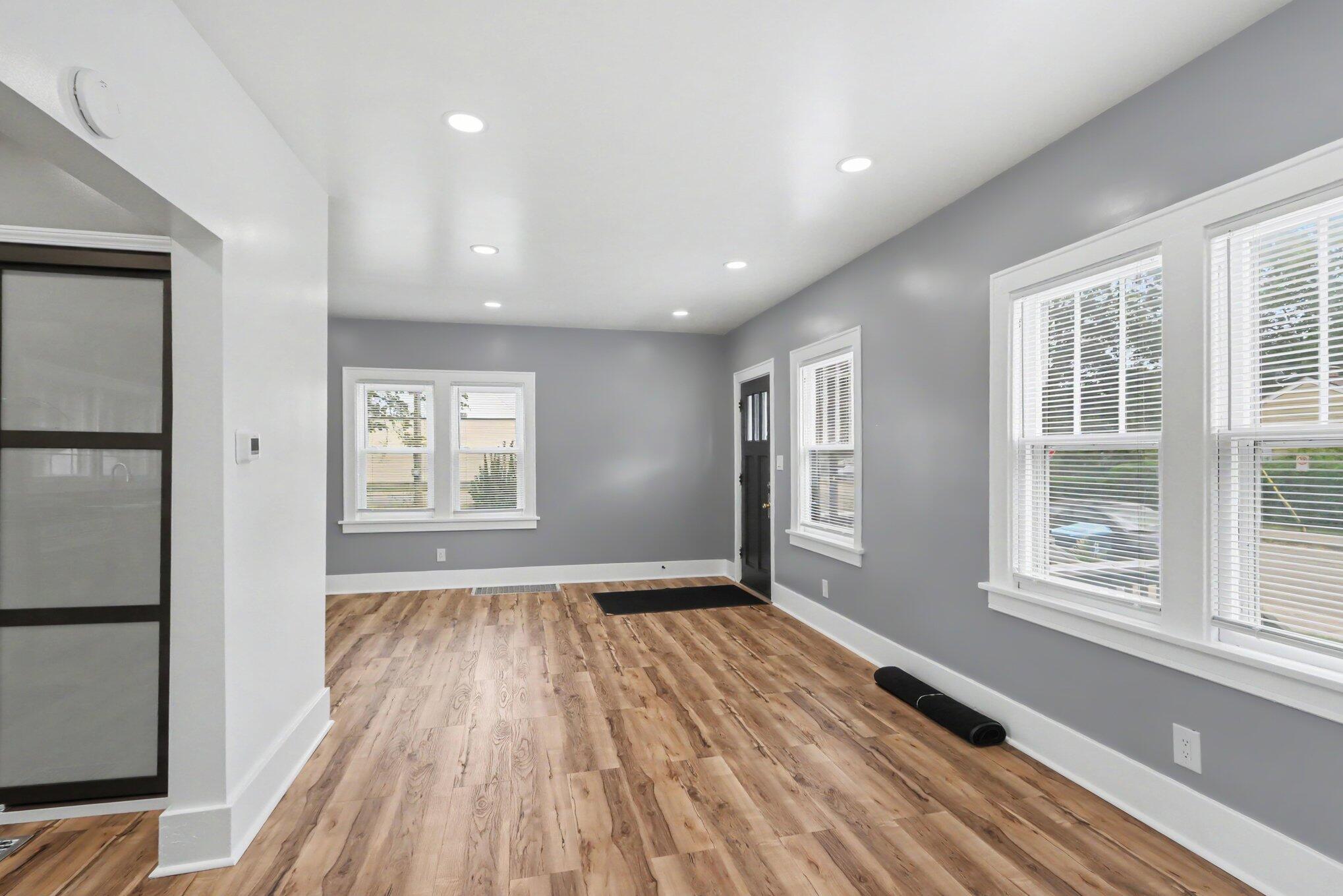 1719 Palmer Avenue Kalamazoo MI 49001