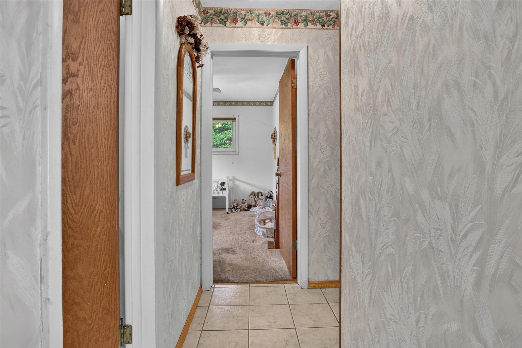 26384 Sweetbriar Street Edwardsburg MI 49112